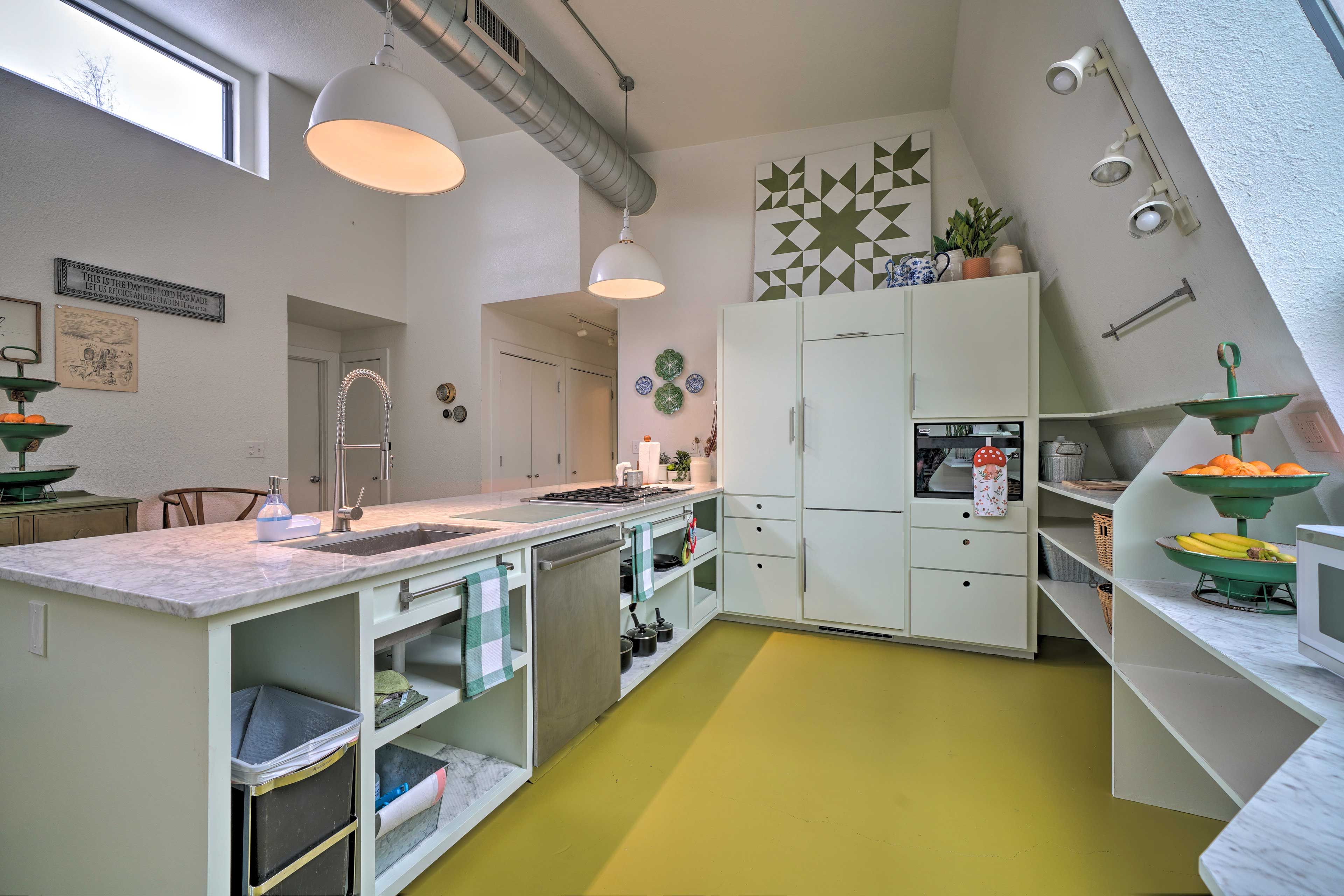 Kitchen | Ground Coffee | Electric Glass Tea Kettle | Trash Bags | Paper Towels