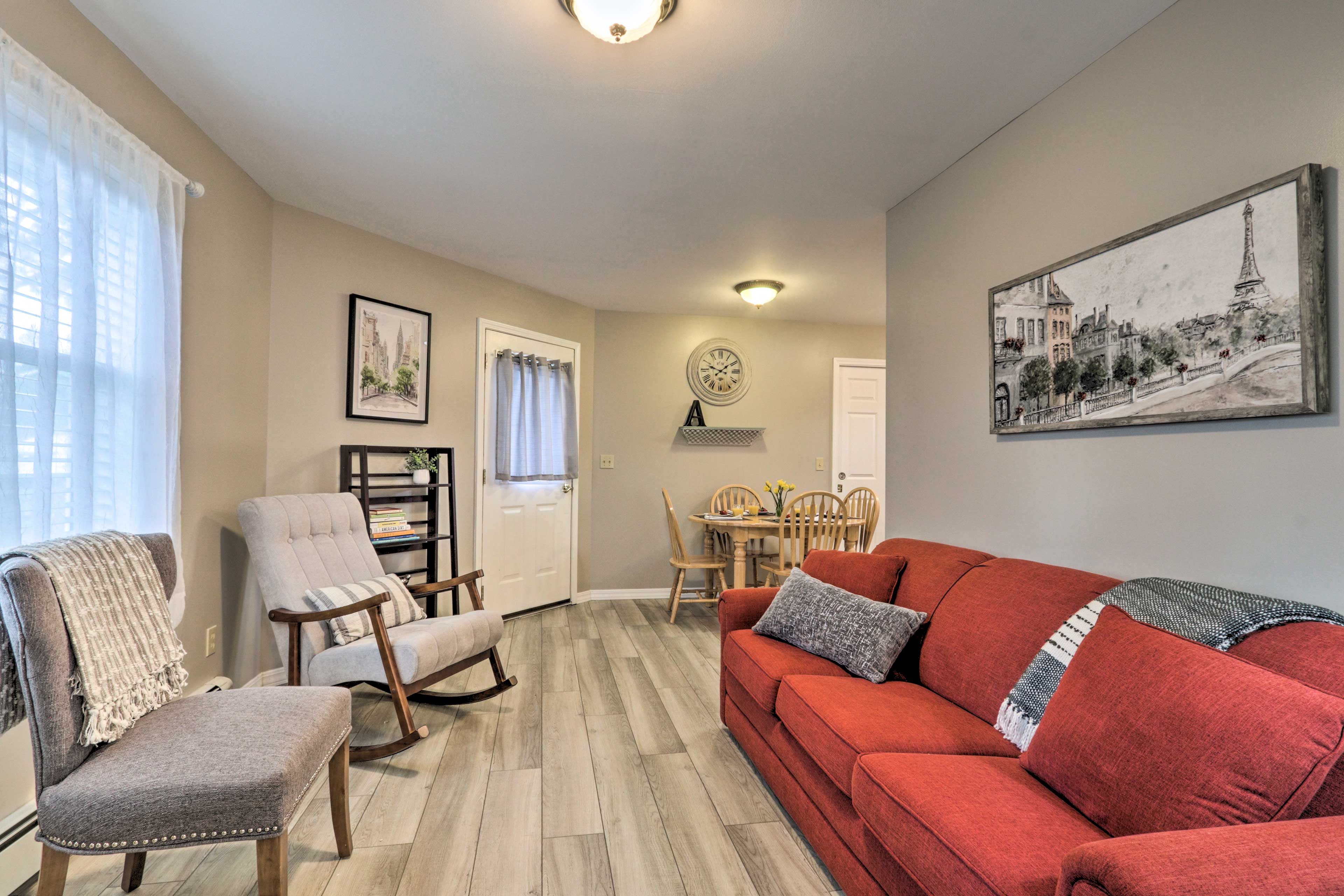Living Room | Sleeper Sofa