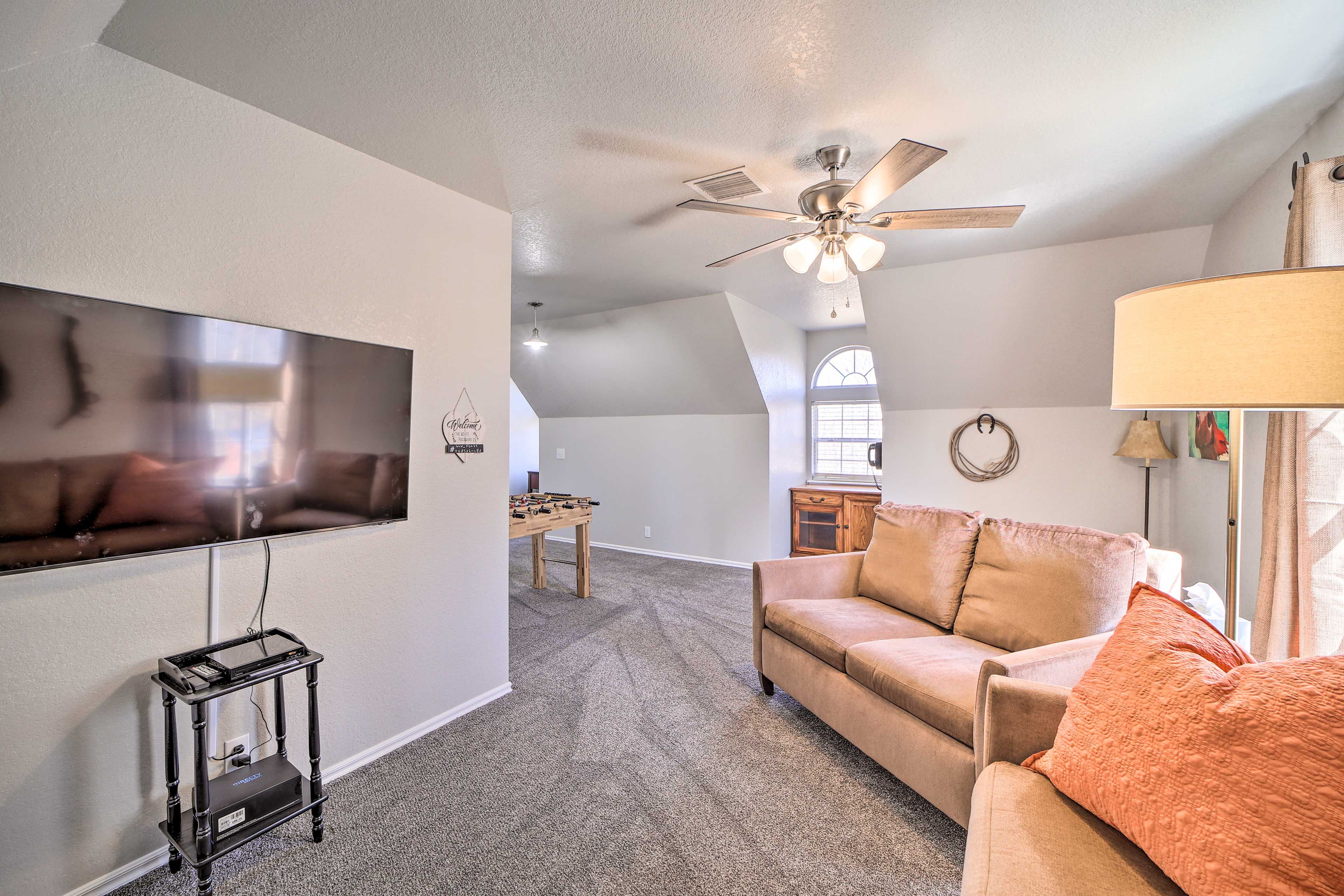 2nd-Floor Living Room