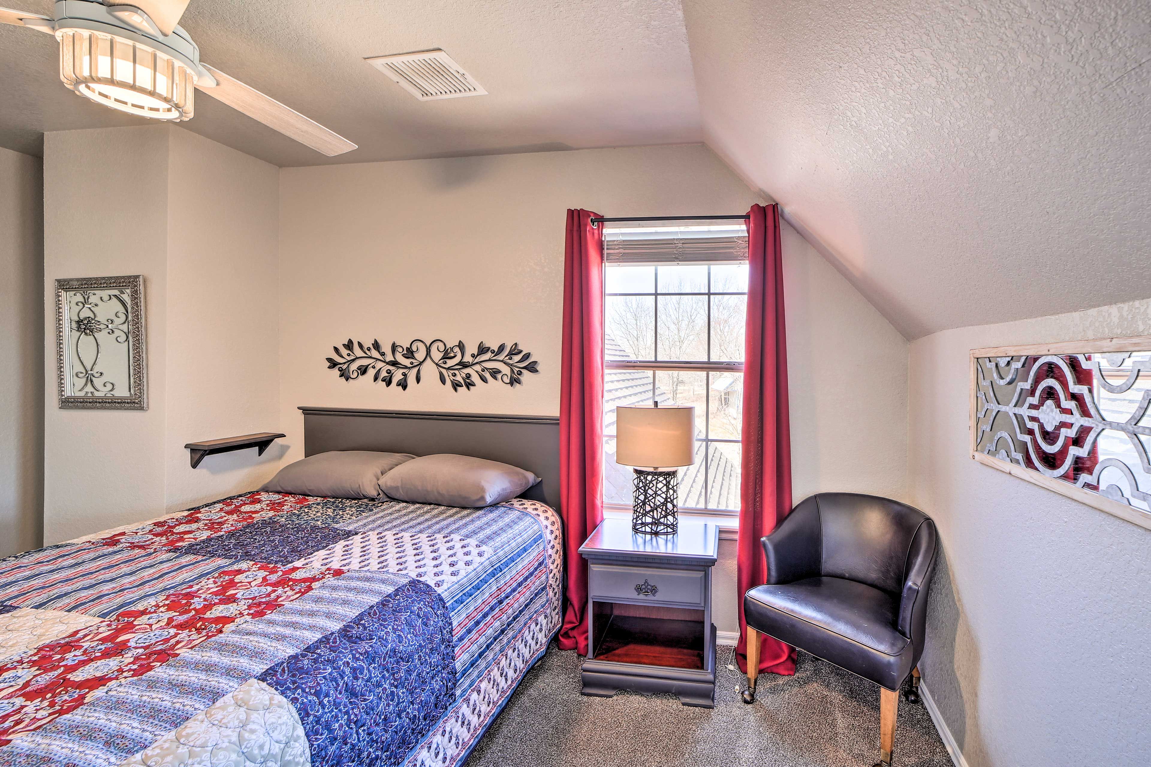 Bedroom 3 | Queen Bed | 2nd Floor
