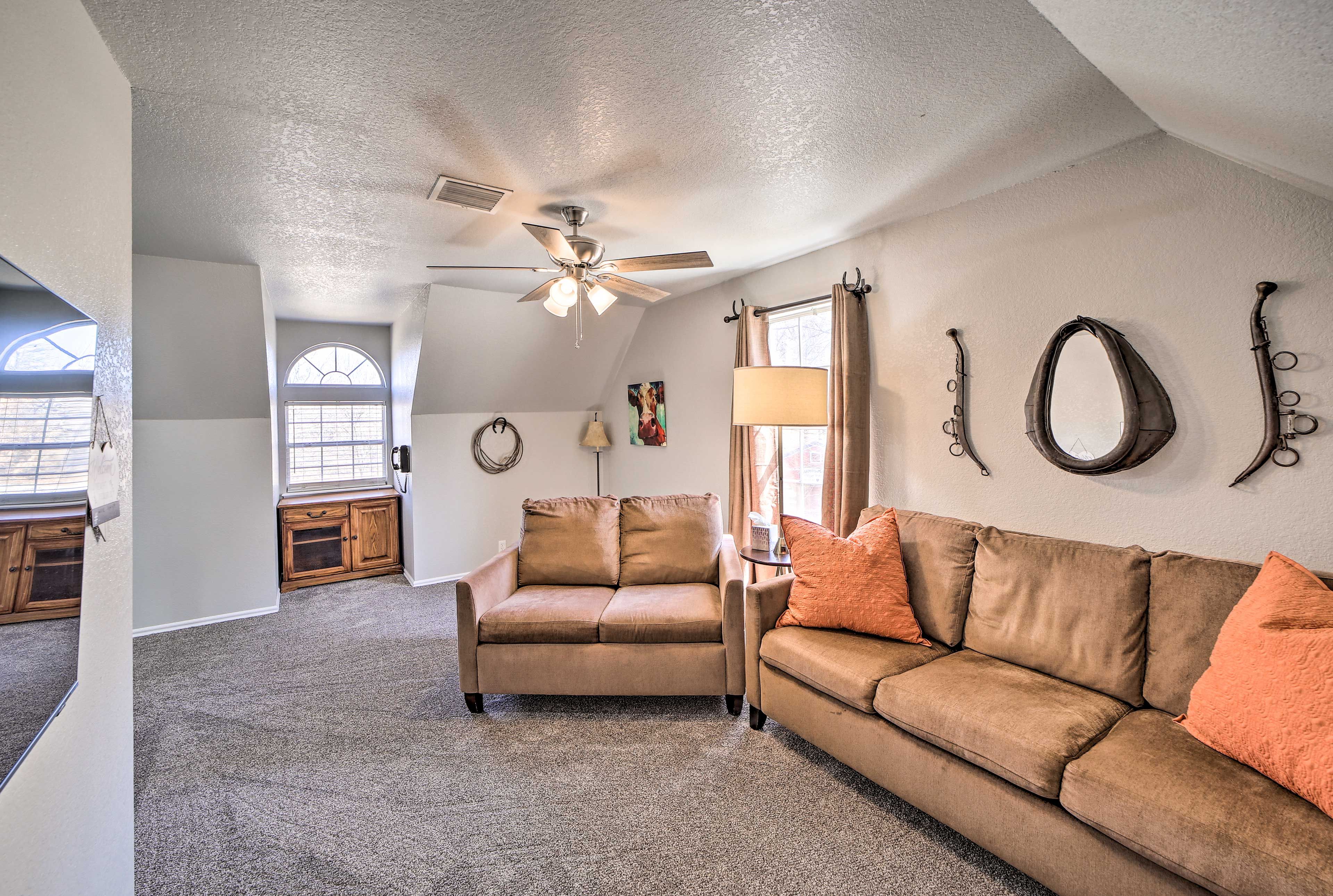 2nd-Floor Living Room