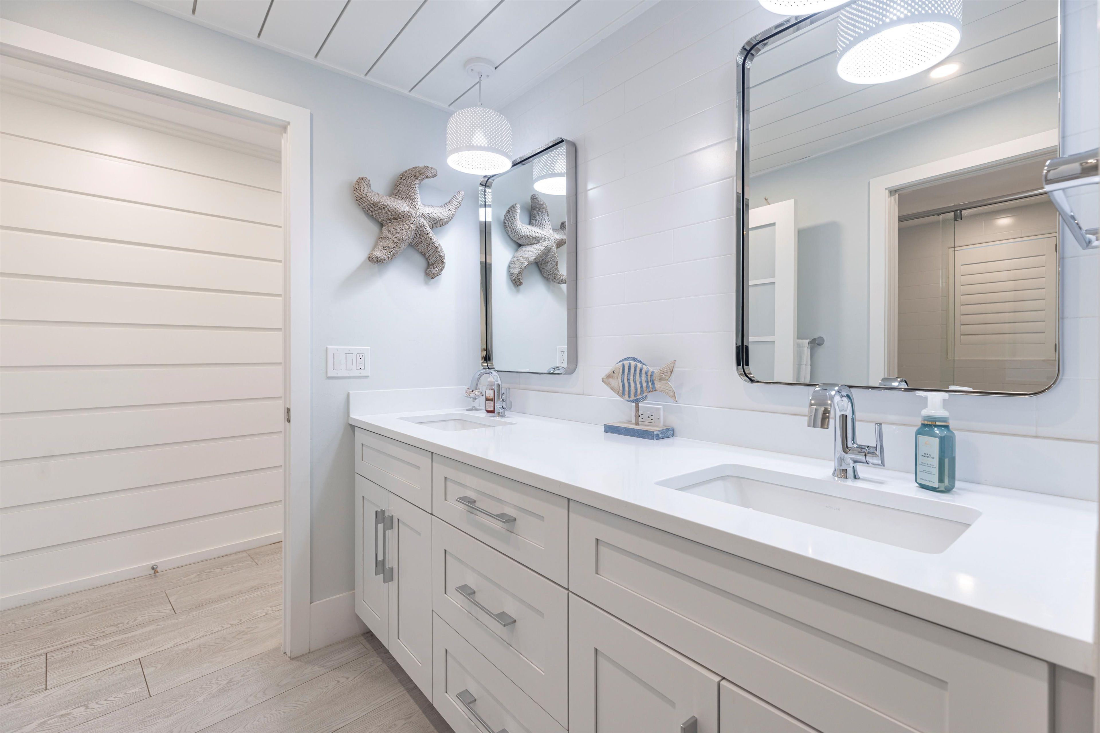 En-Suite Bathroom | Towels Provided | Hair Dryer