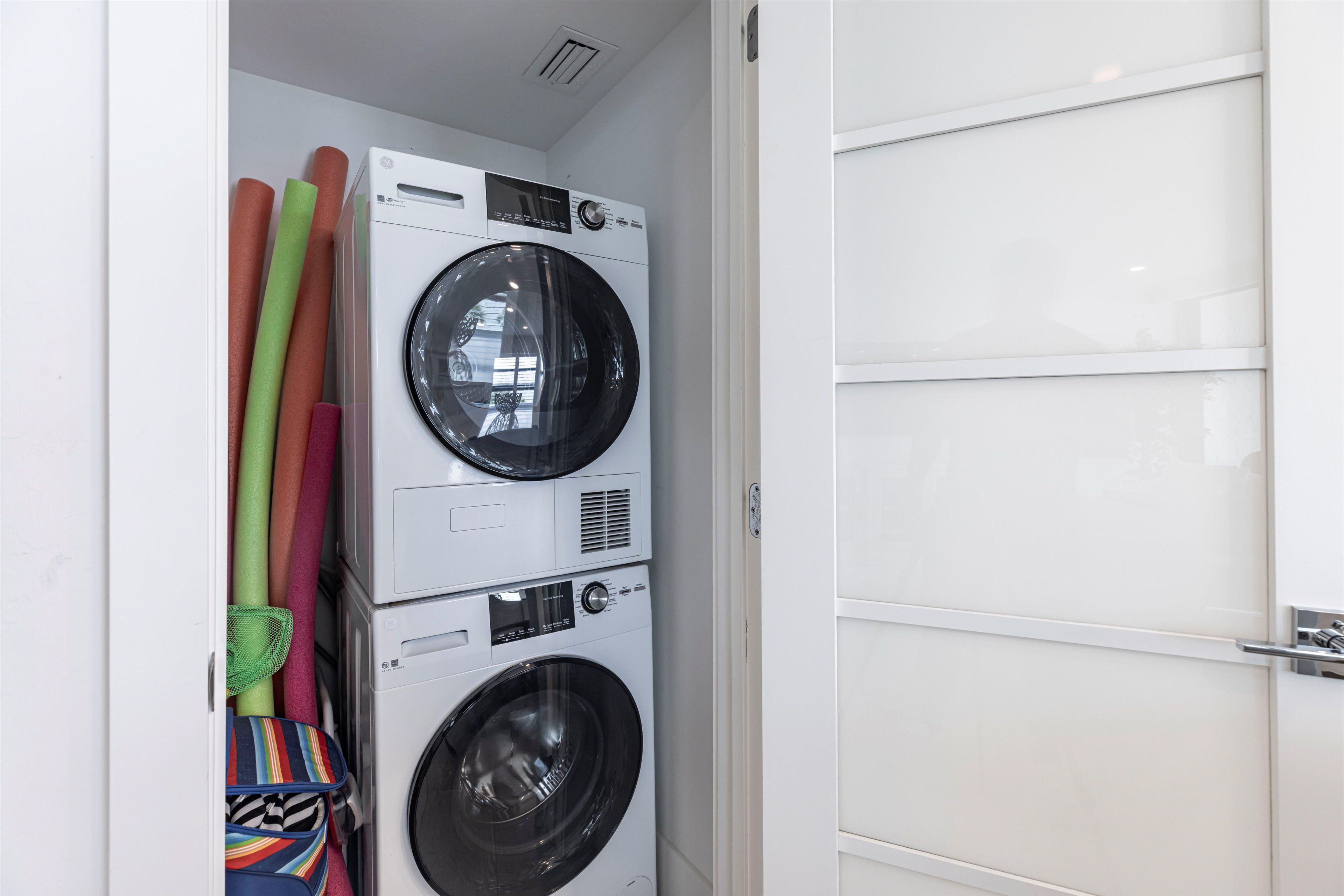 In-Unit Laundry | Washer & Dryer