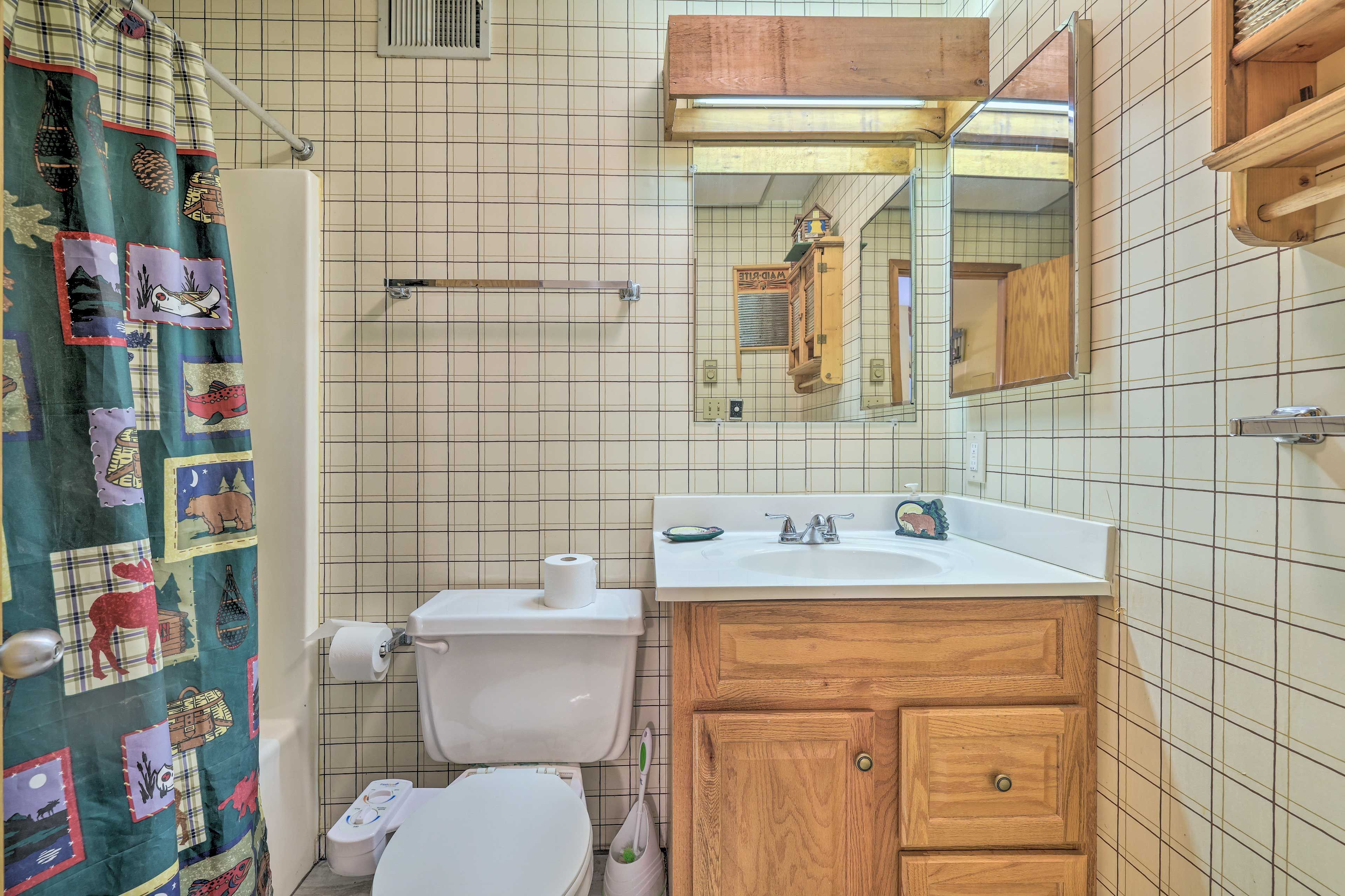 Full Bathroom