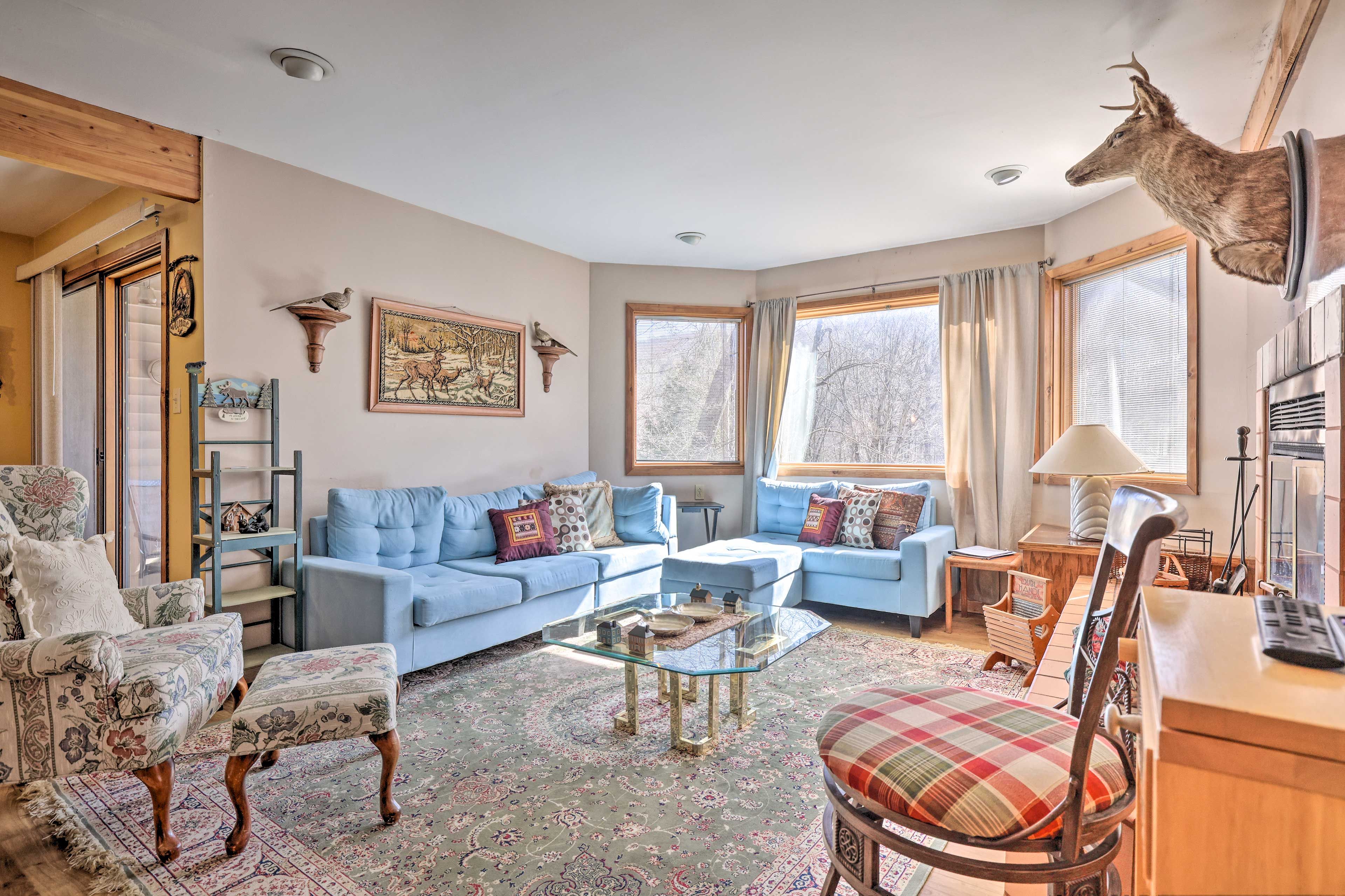 Living Room | Central A/C