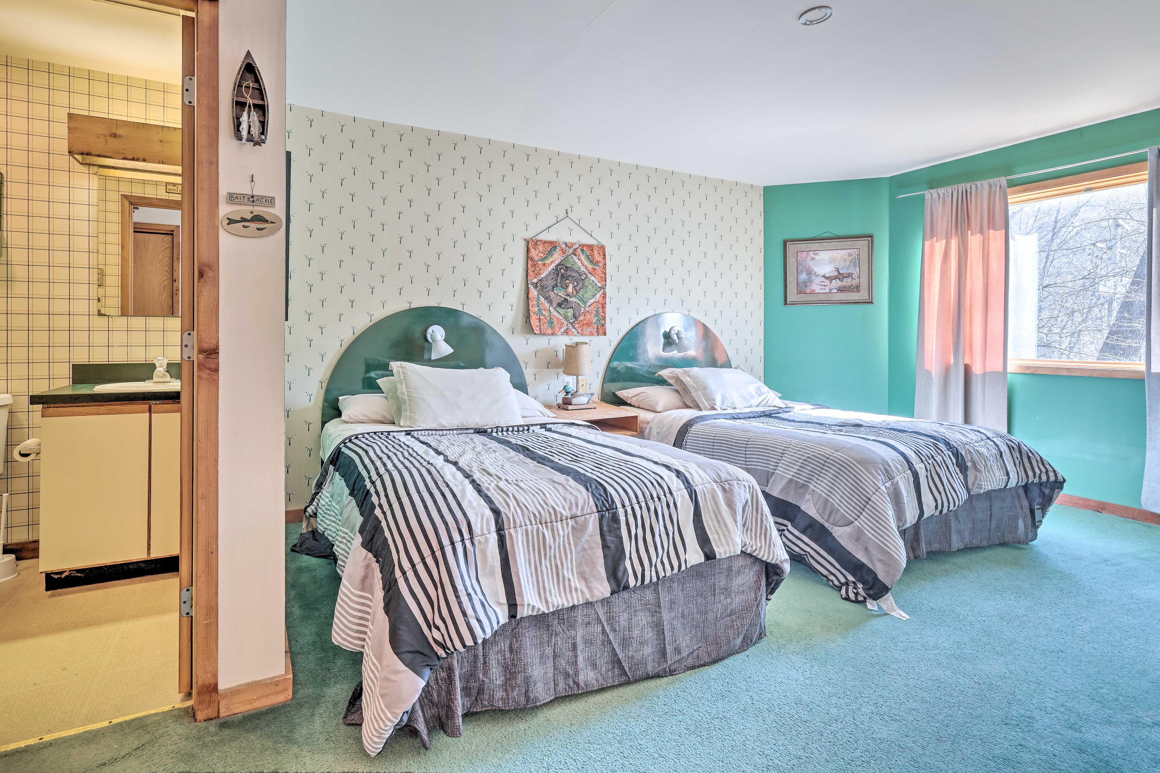 Bedroom 2 | 2 Full Beds