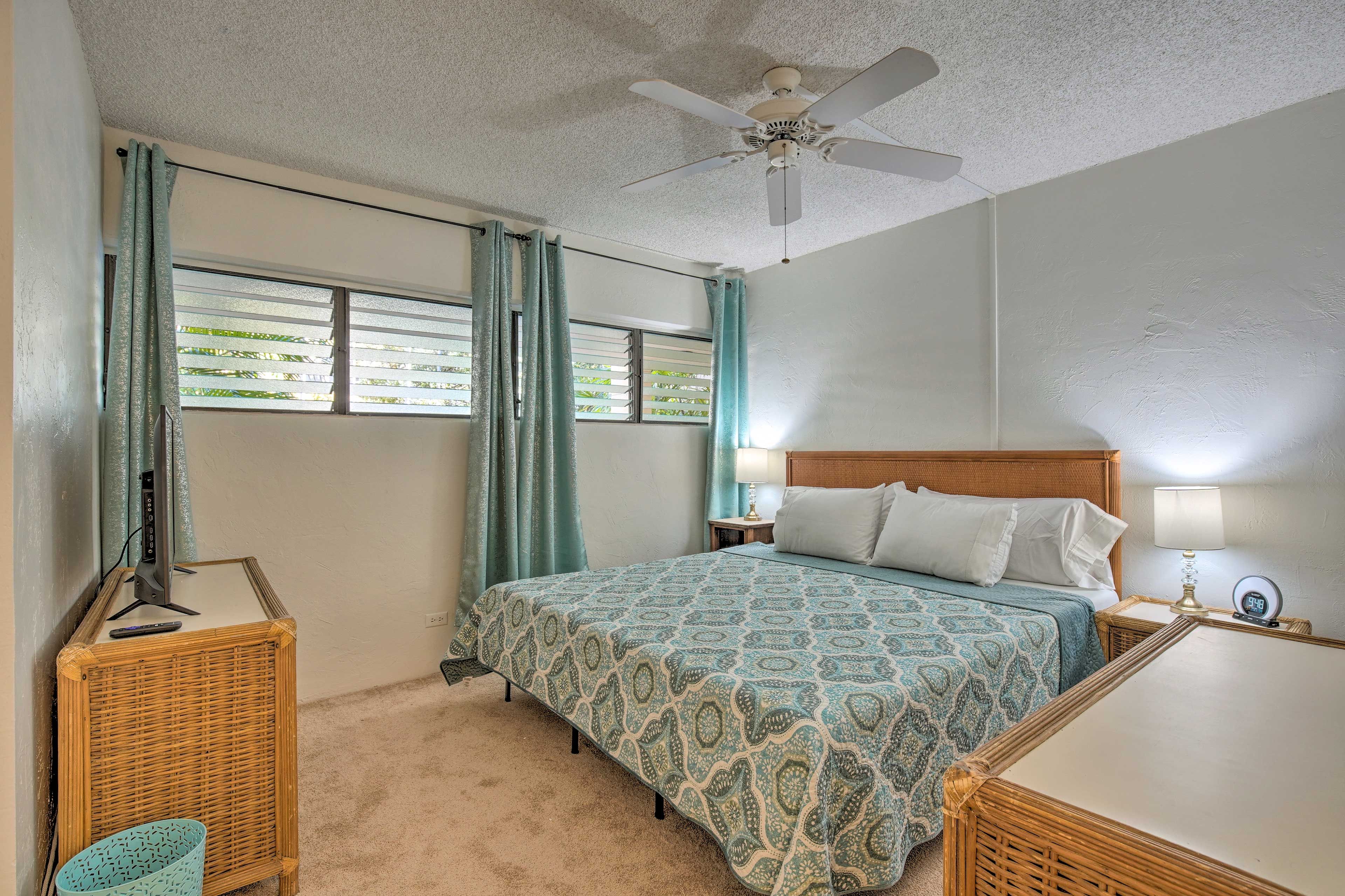 Bedroom | King Bed