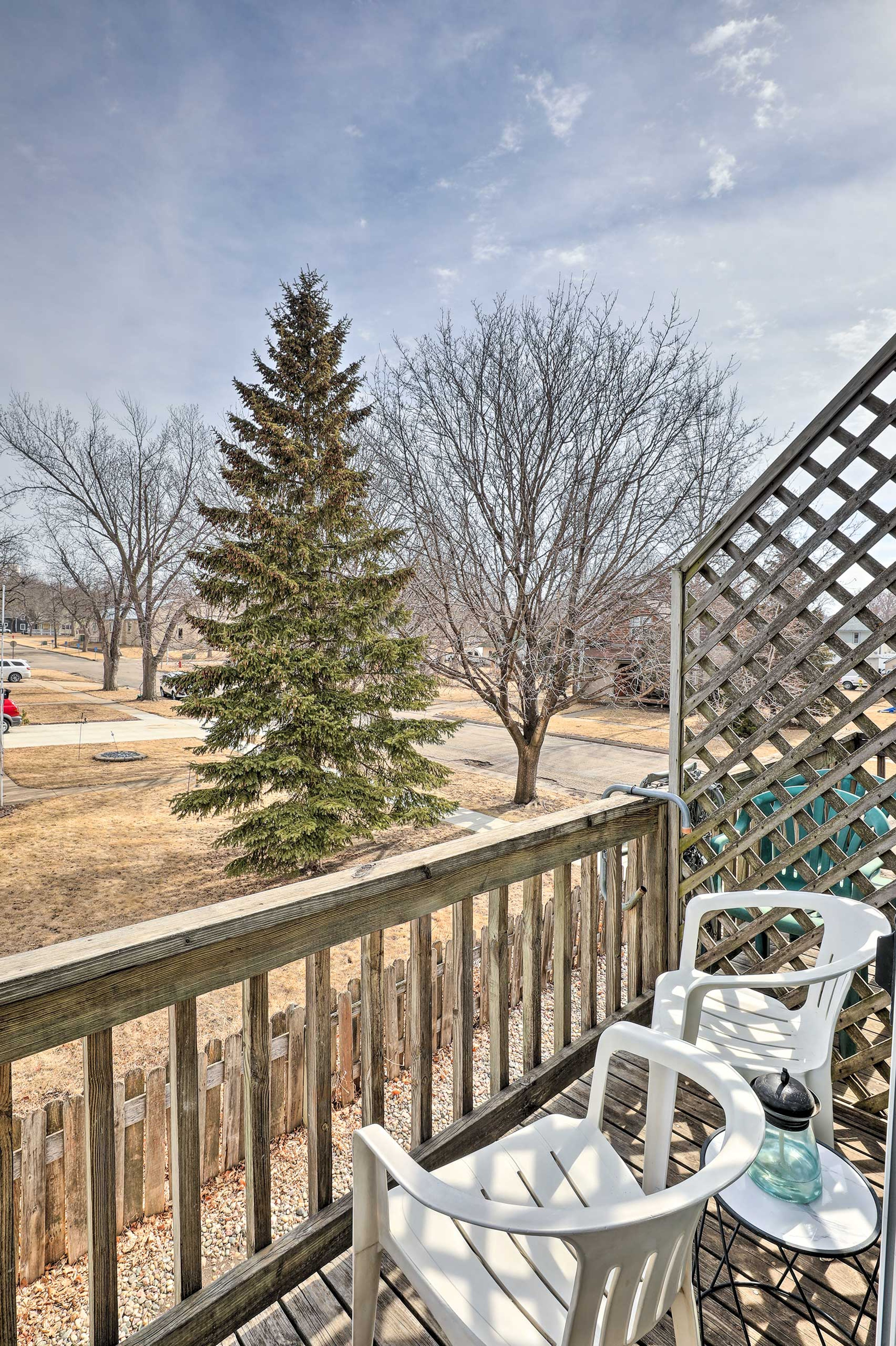 Balcony | Outdoor Seating