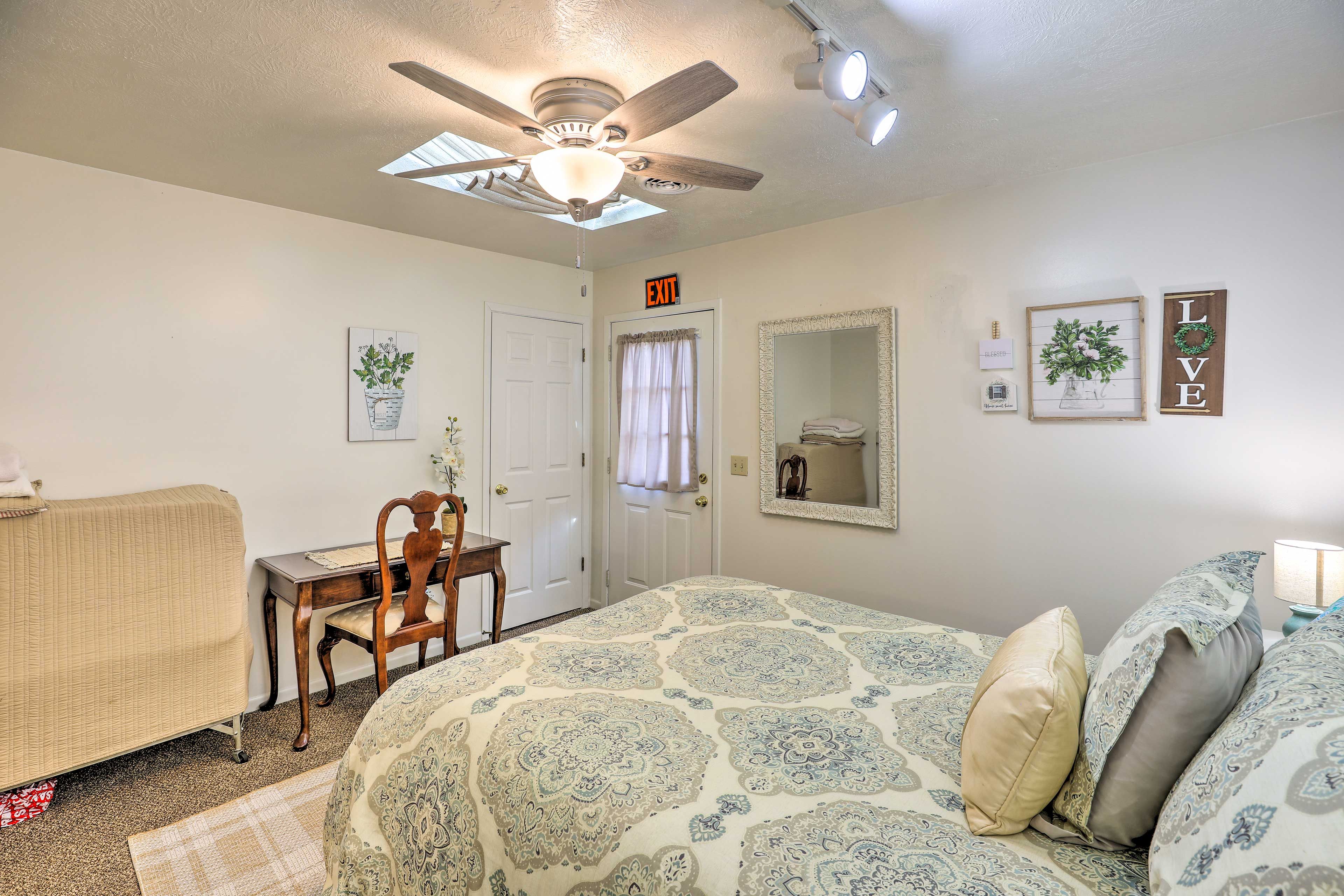 Bedroom