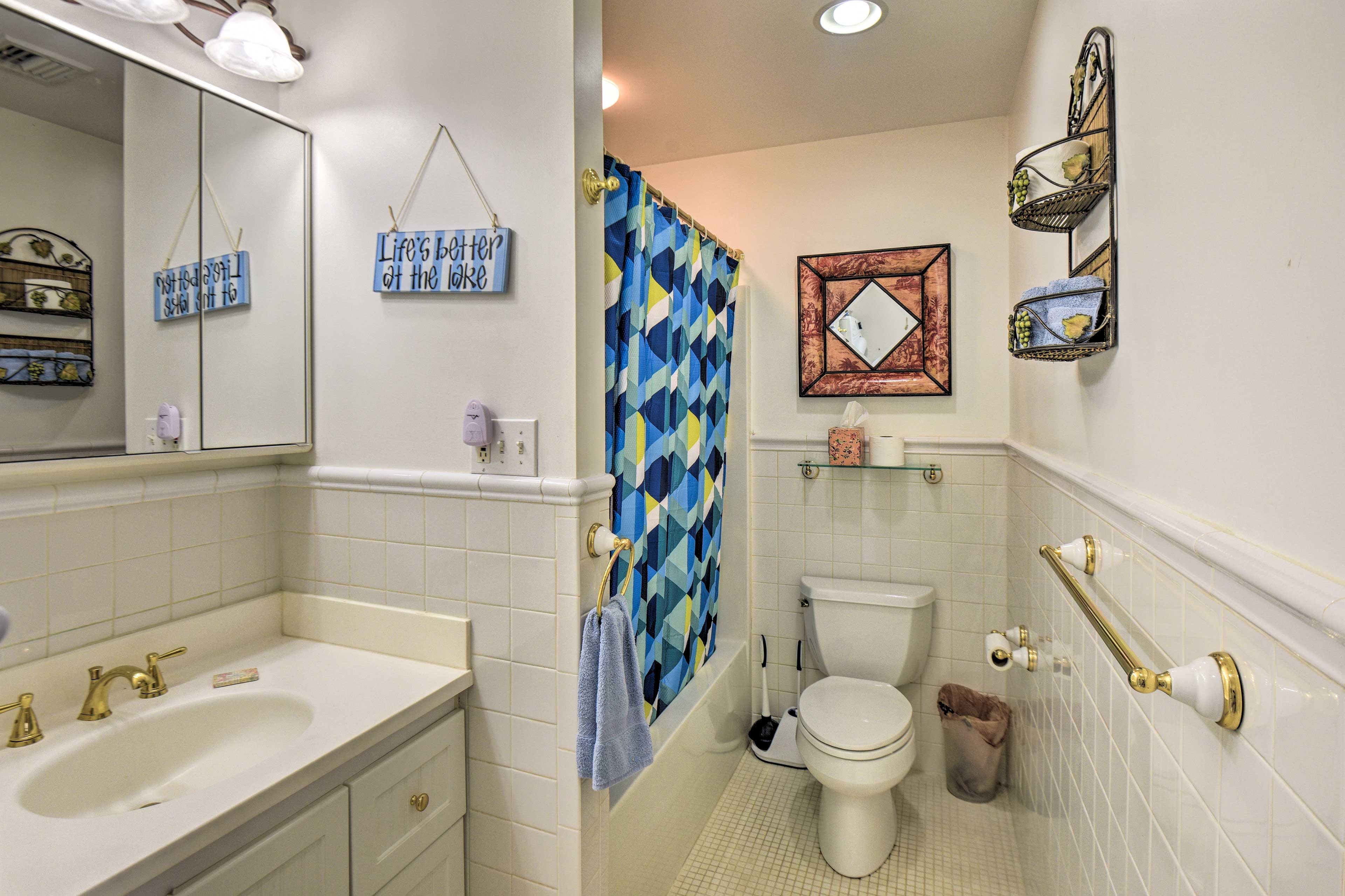 Full Bathroom