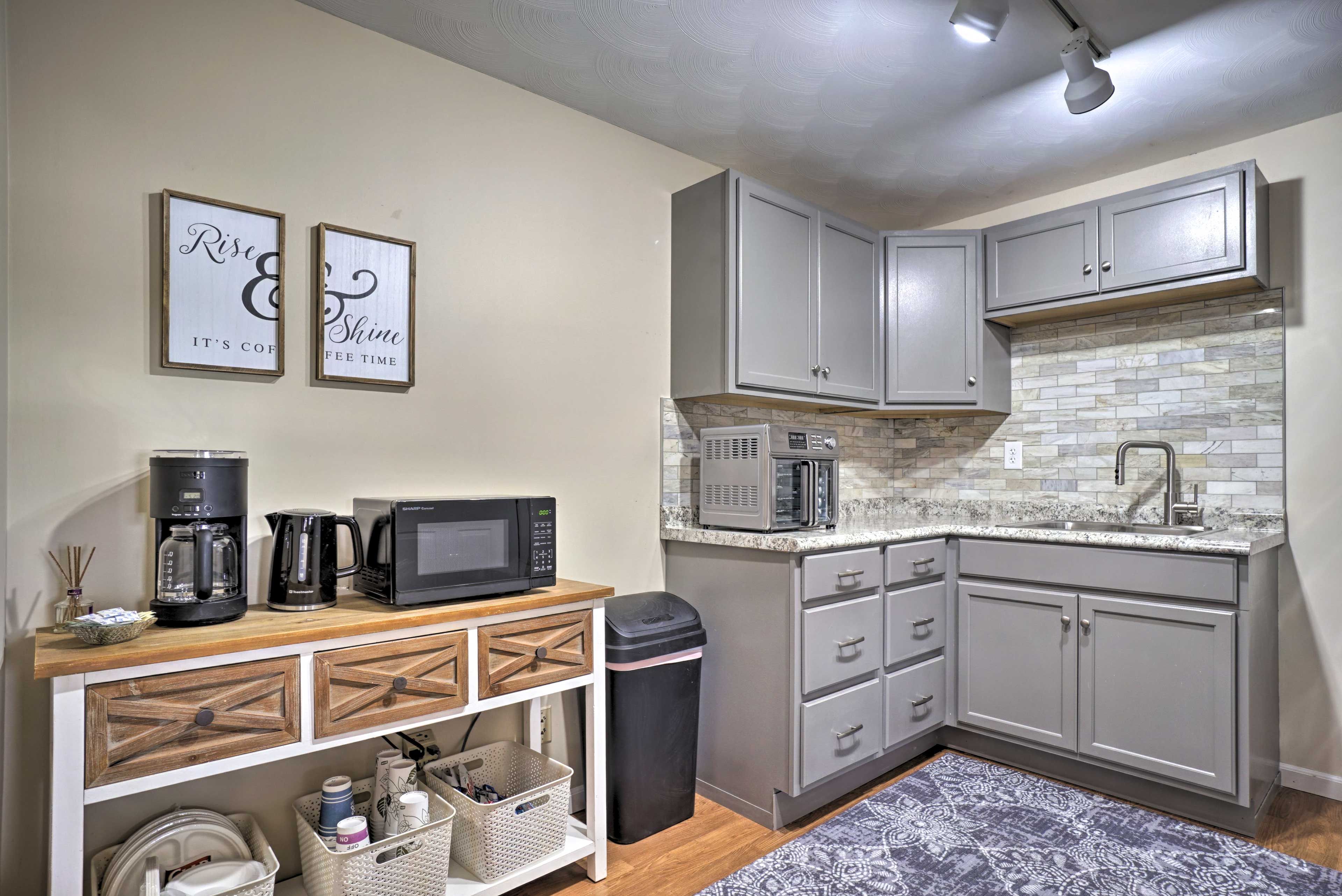 Well-Equipped Kitchenette | Cooking Basics