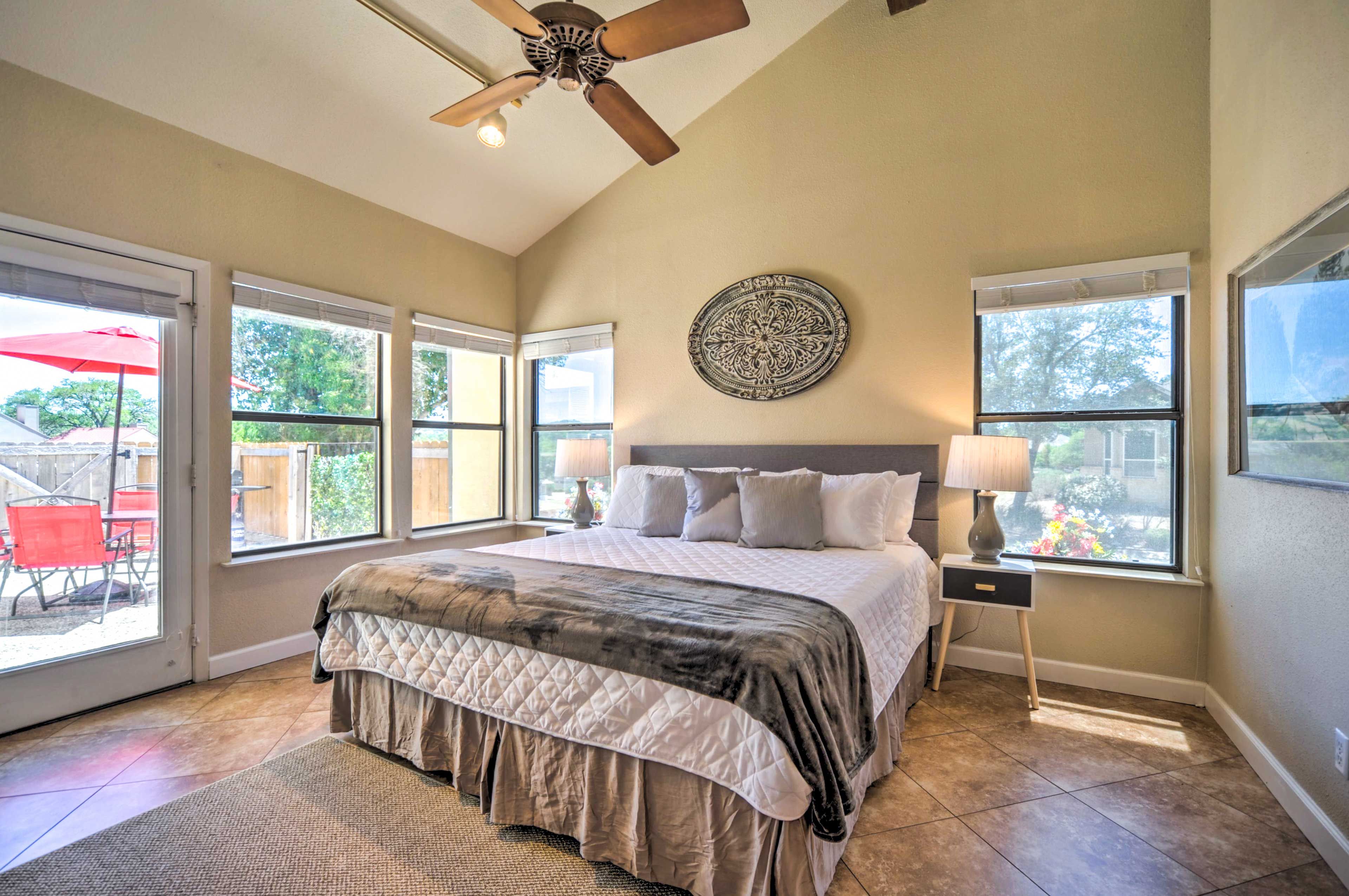 Bedroom 1 | King Bed | Linens Provided
