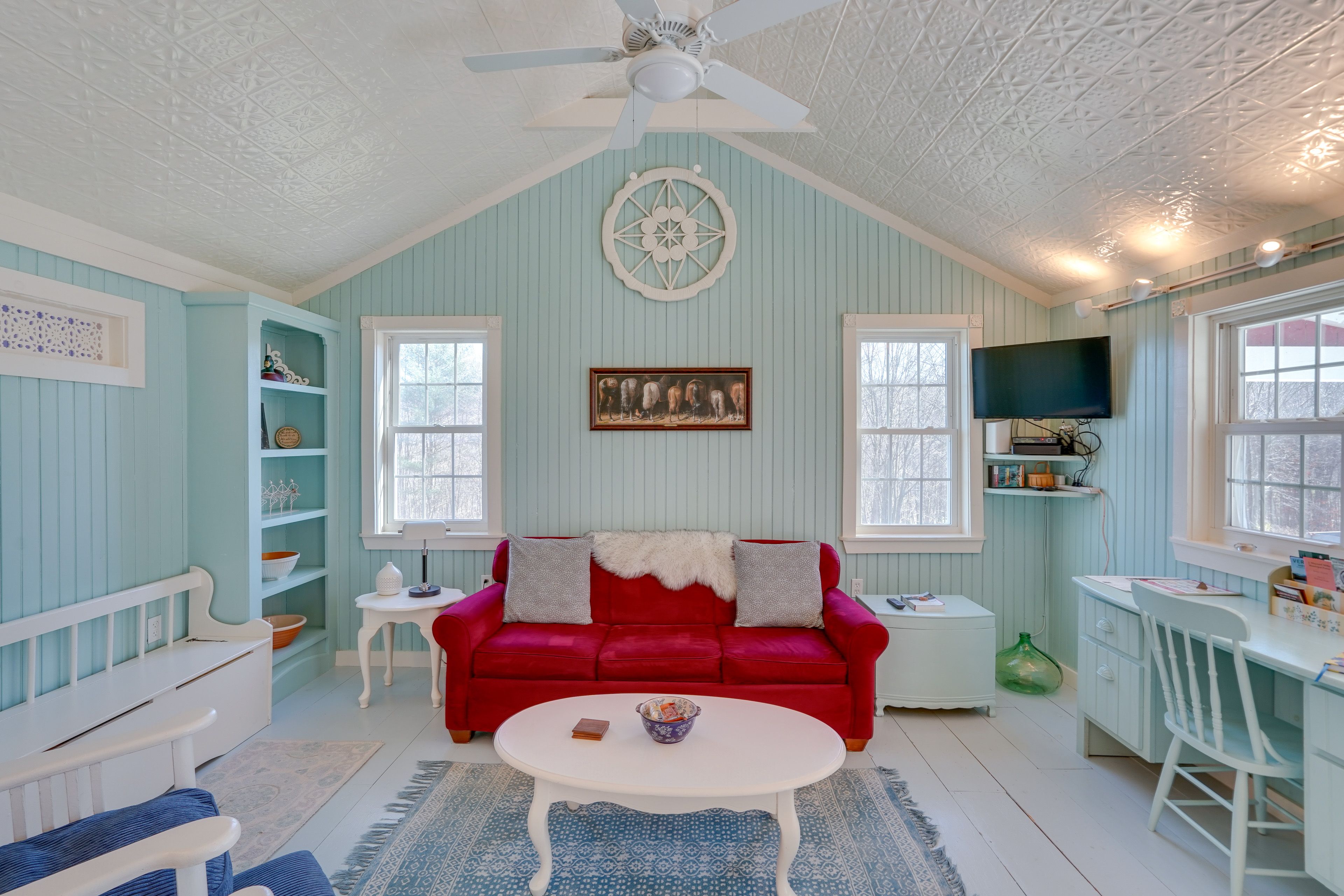 Living Room | Smart TV