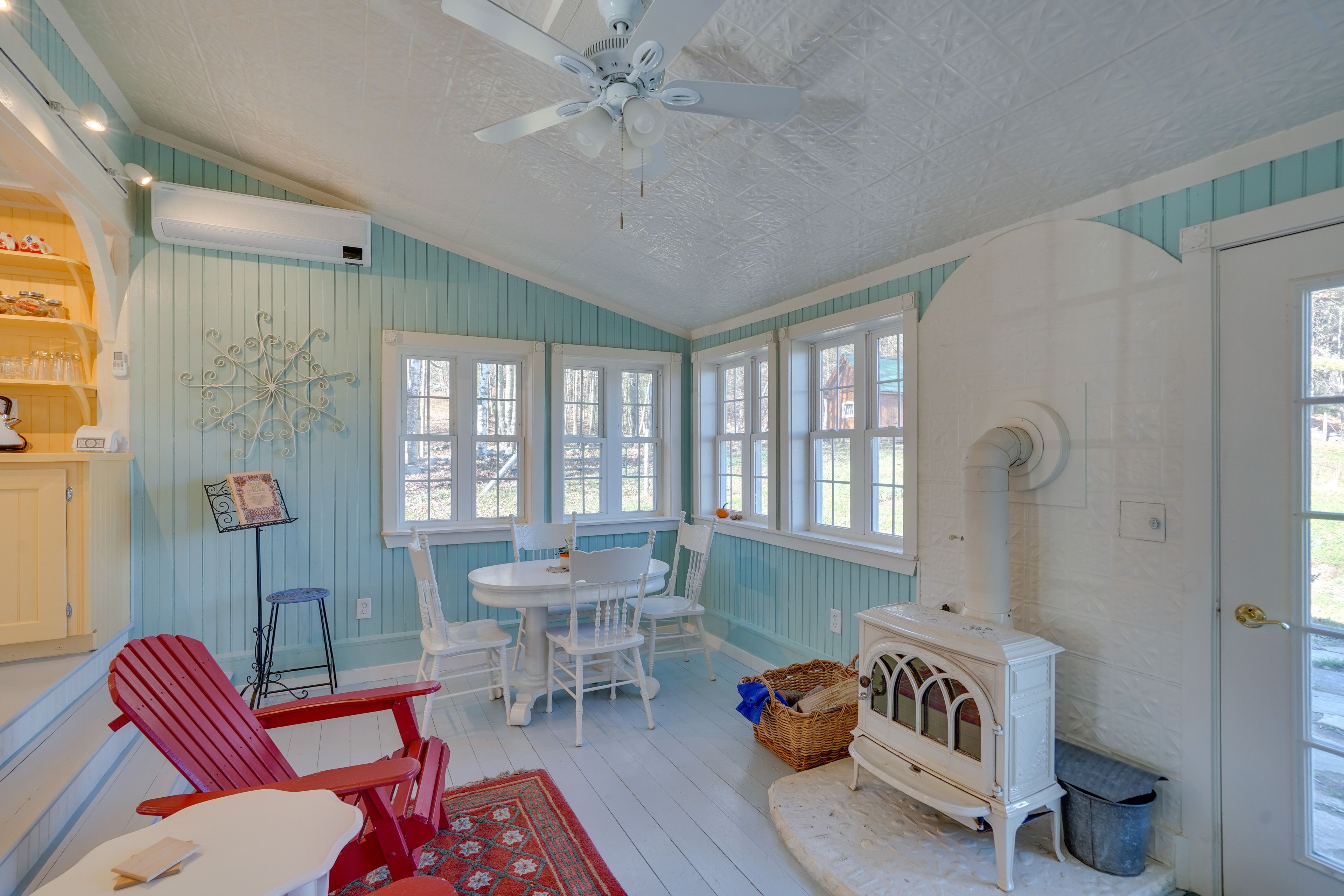 Living Room | Dining Area | Wood-Burning Stove