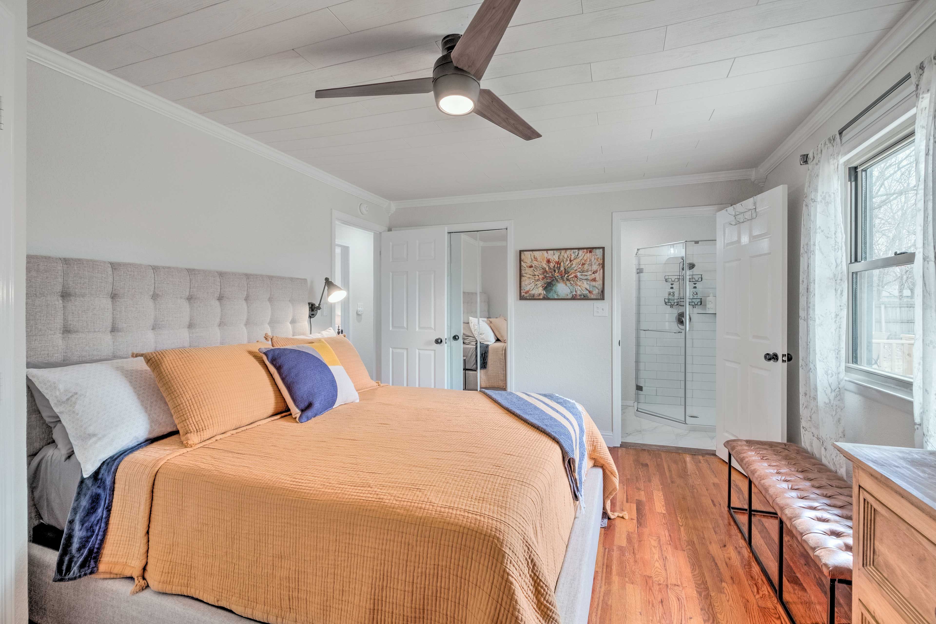 Bedroom 1 | Smart TV | Linens Provided