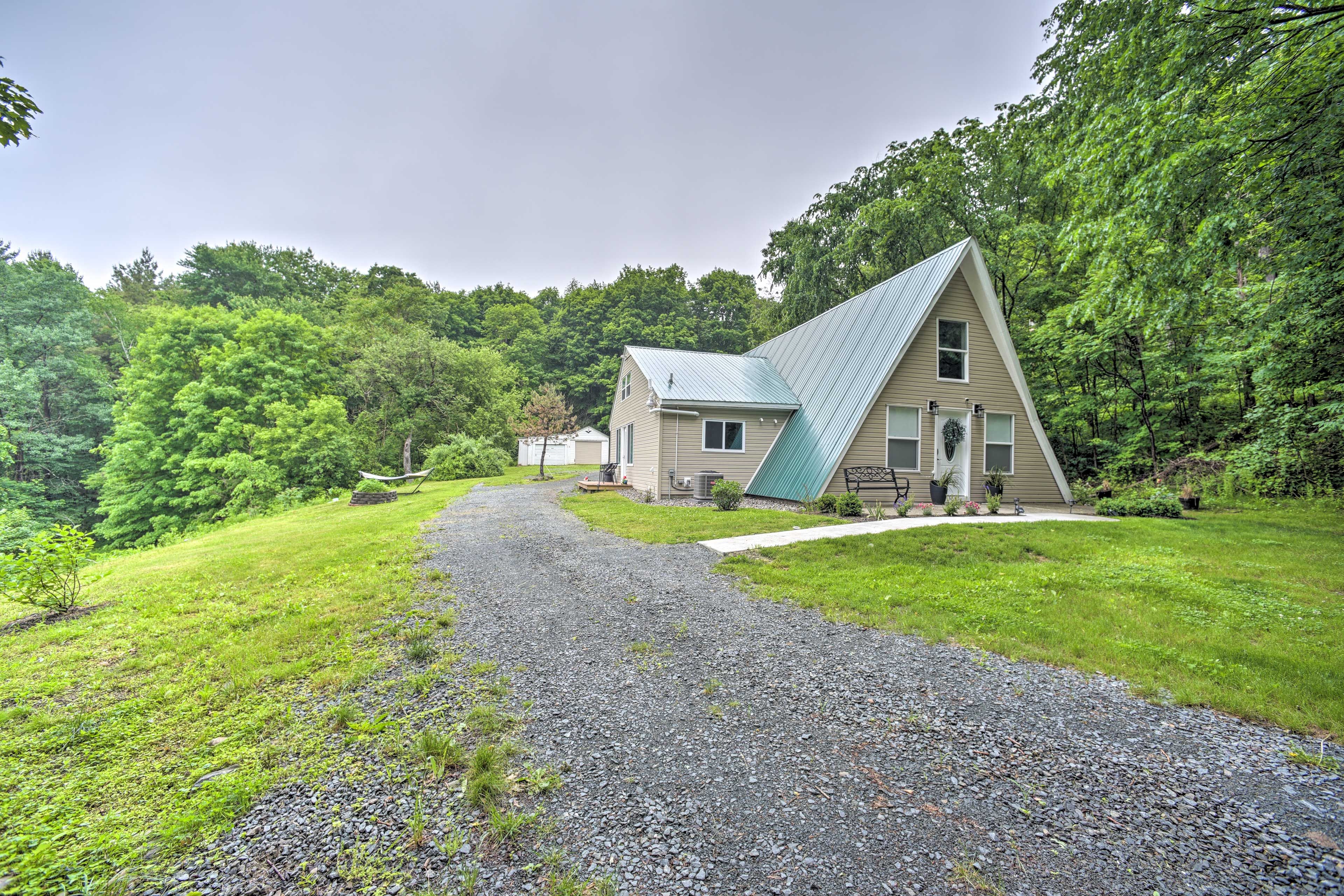 Cabin Exterior | Driveway Parking (4 Vehicles)