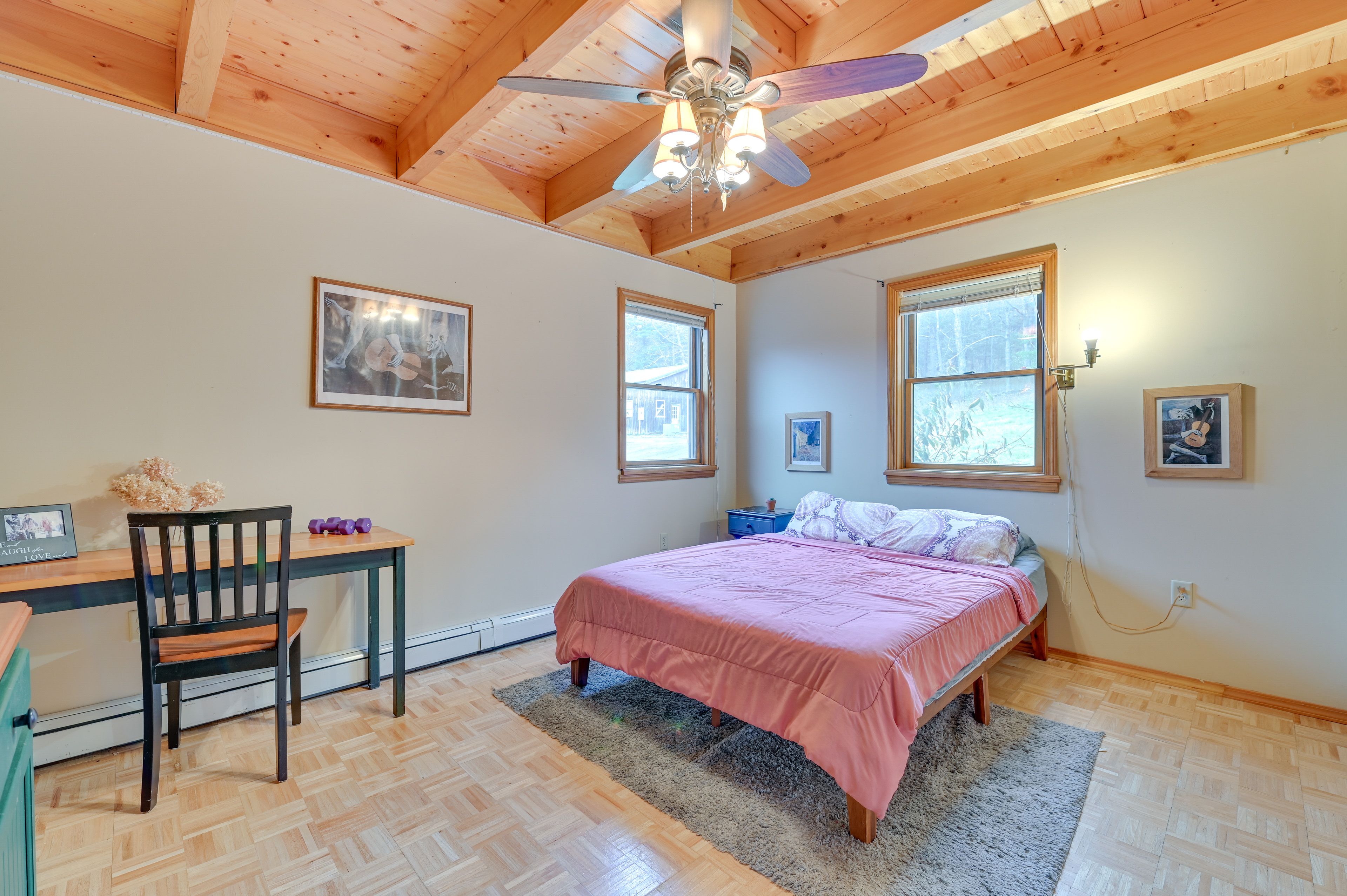 Bedroom 2 | Queen Bed | 2nd Floor