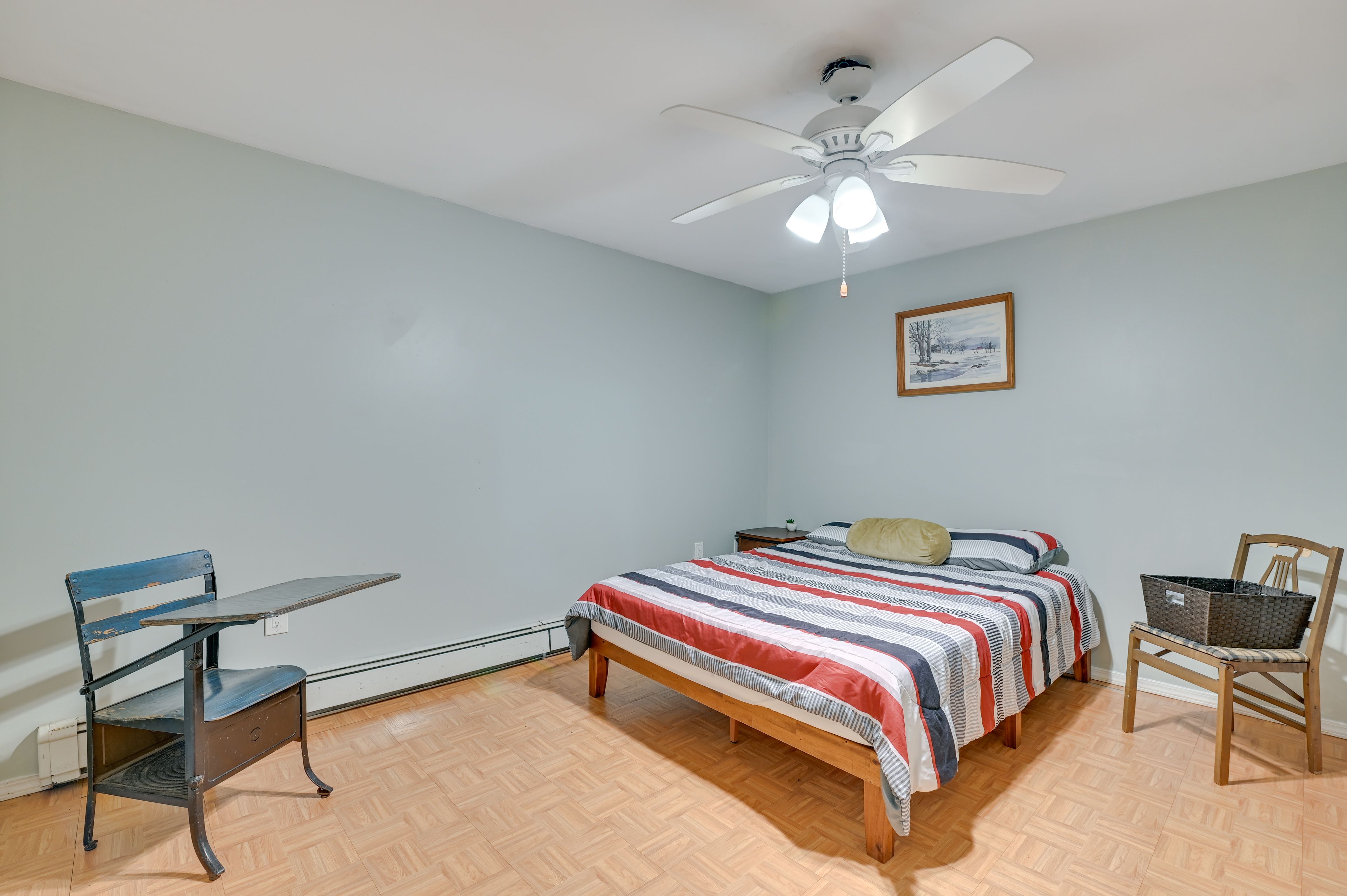 Bonus Room 1 | Queen Bed | 1st Floor