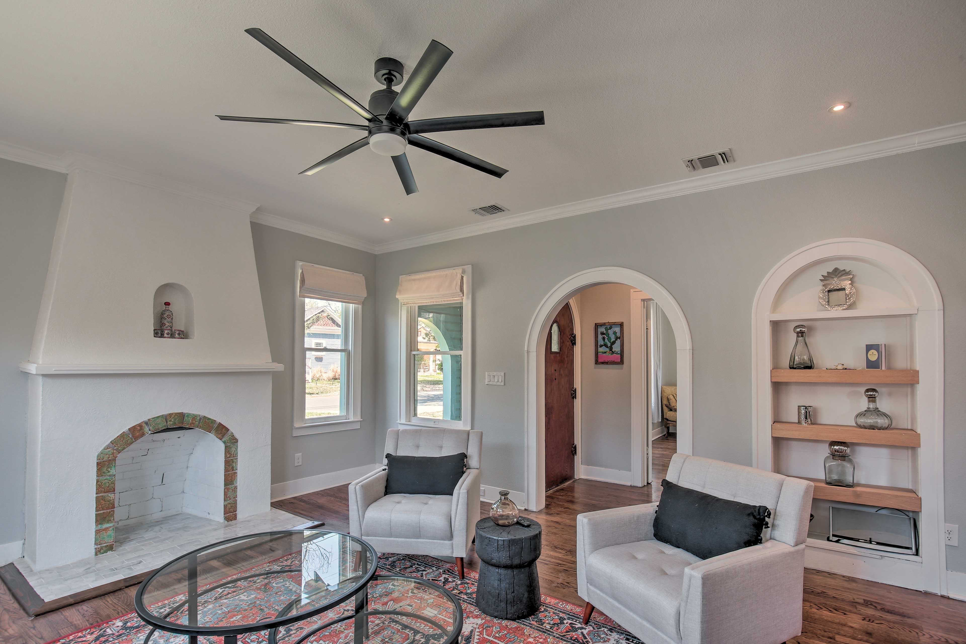 Living Room | Main Level | Free WiFi