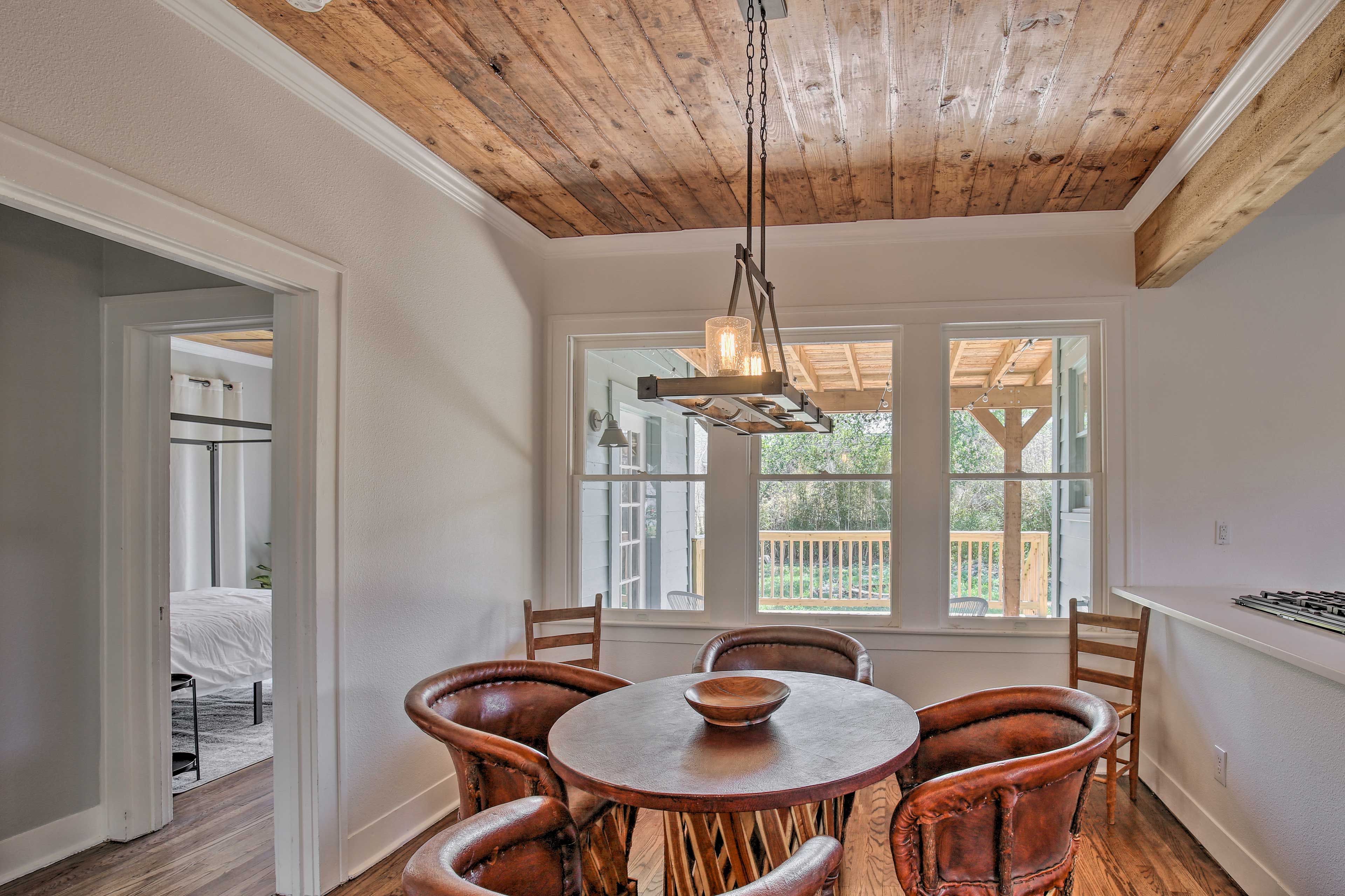 Dining Area | Dishware + Flatware