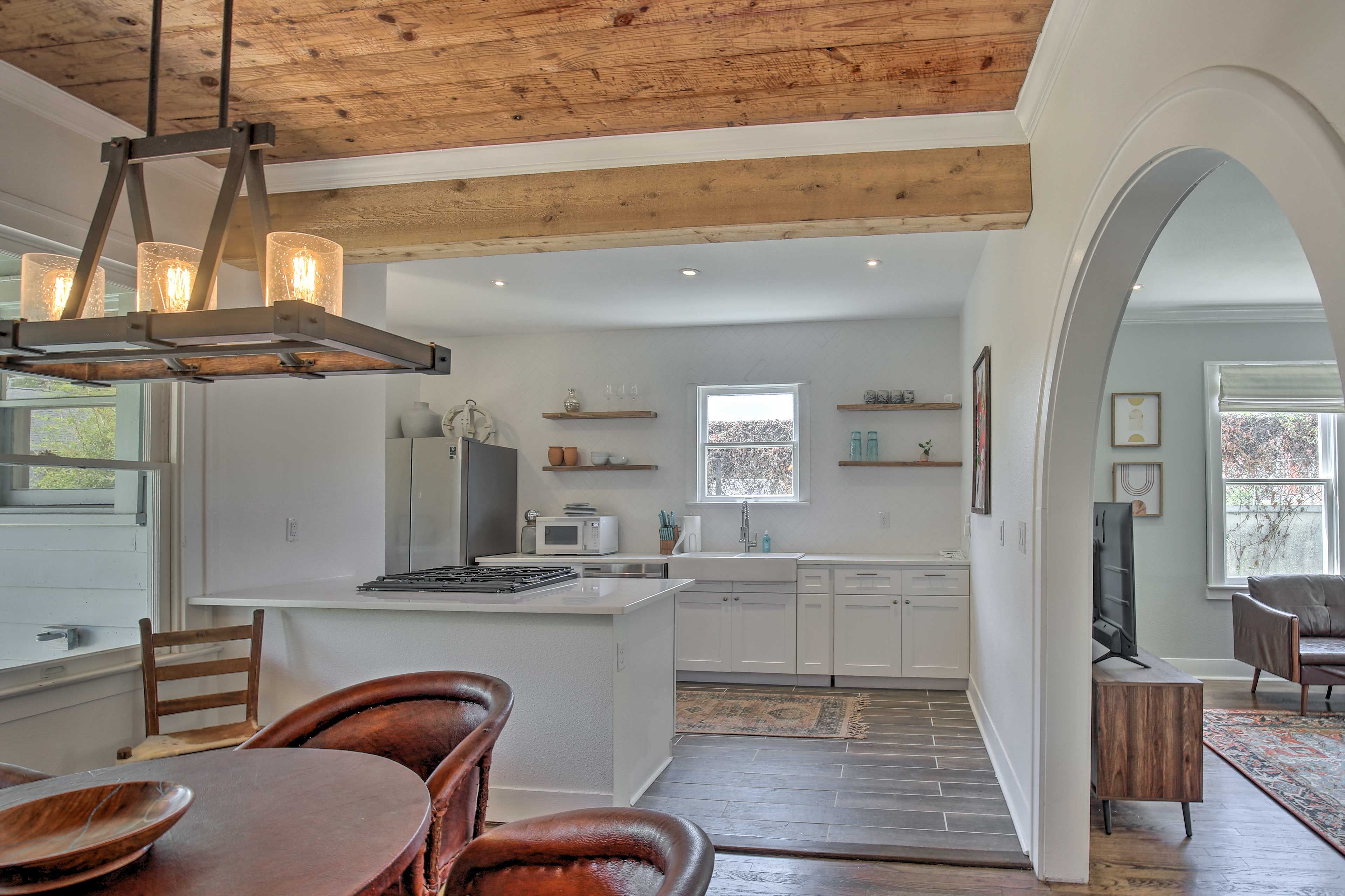 Dining Area | Kitchen | Coffee Maker