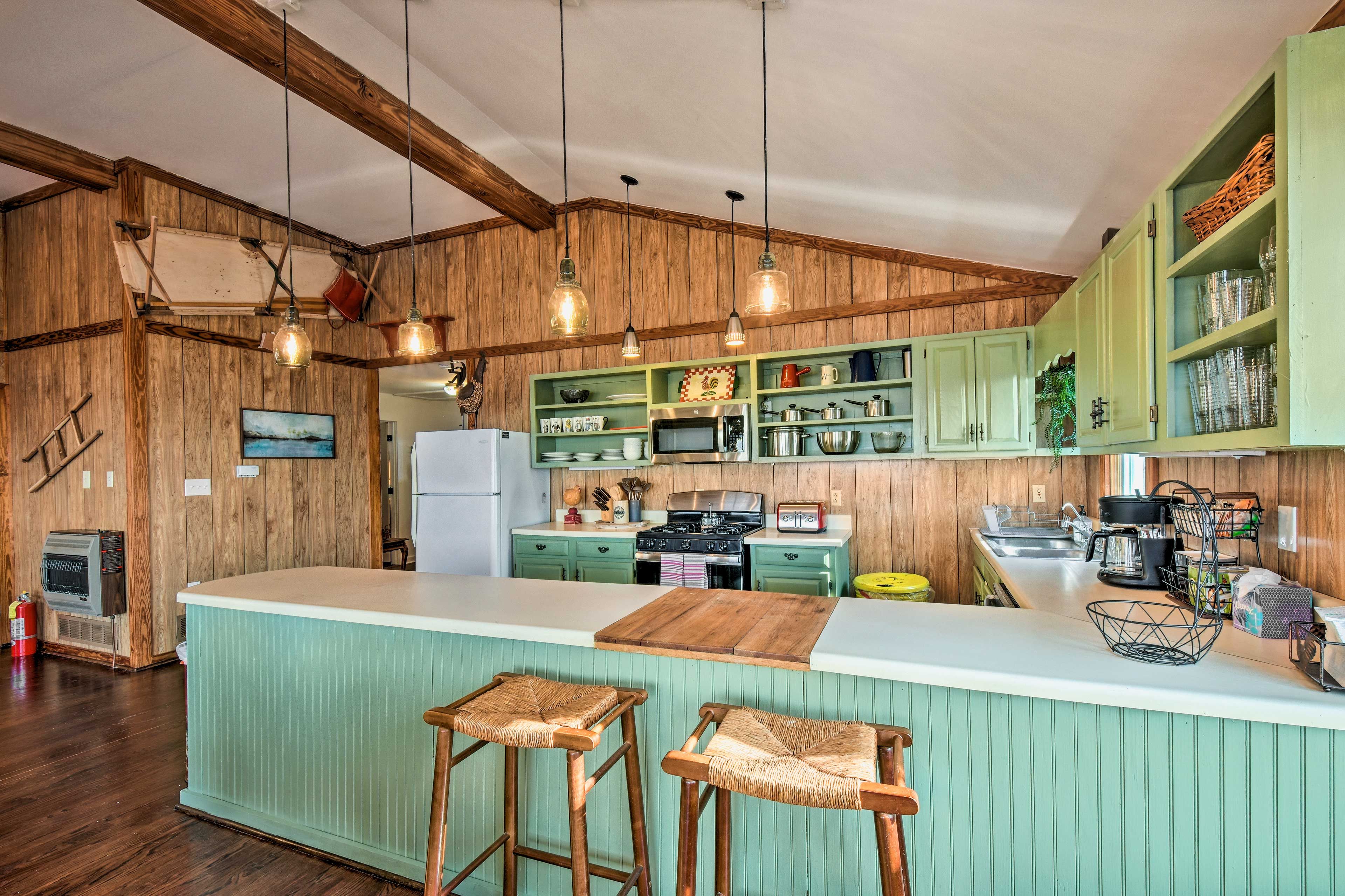 Kitchen | Fully Equipped