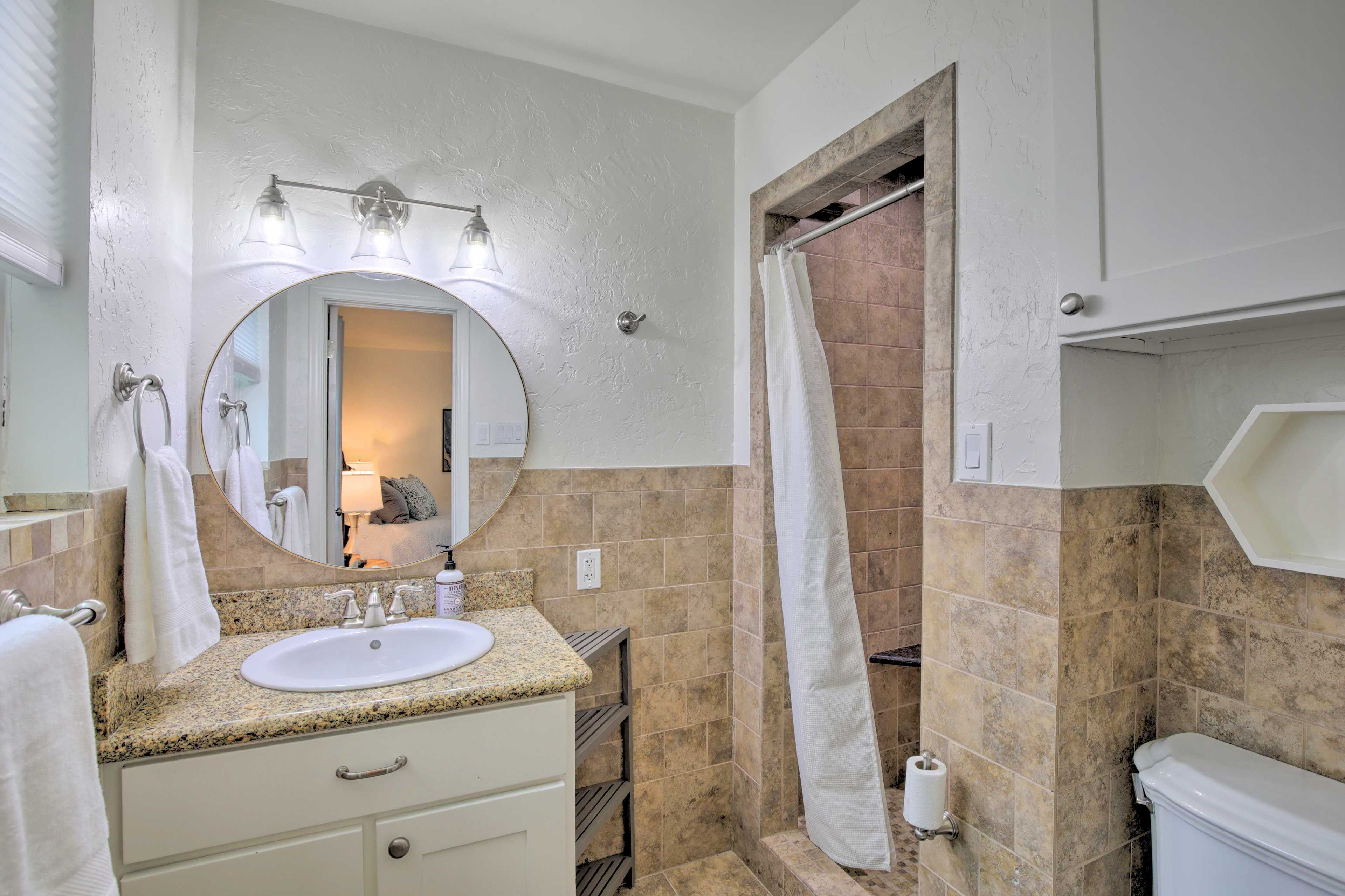 Full Bathroom