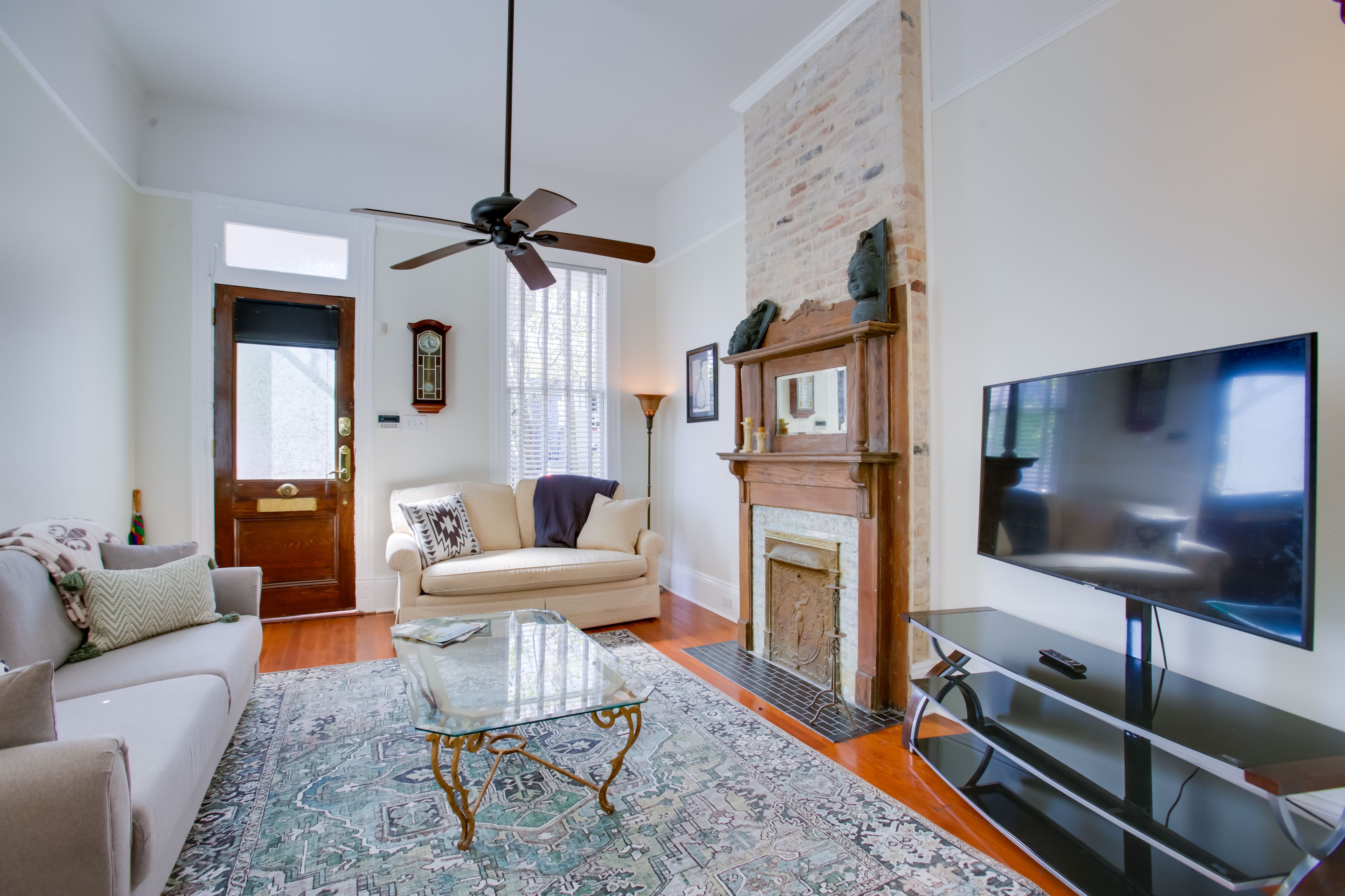 New Orleans Vacation Rental | 2BR + Bonus Room | 1.5BA | Stairs to Access