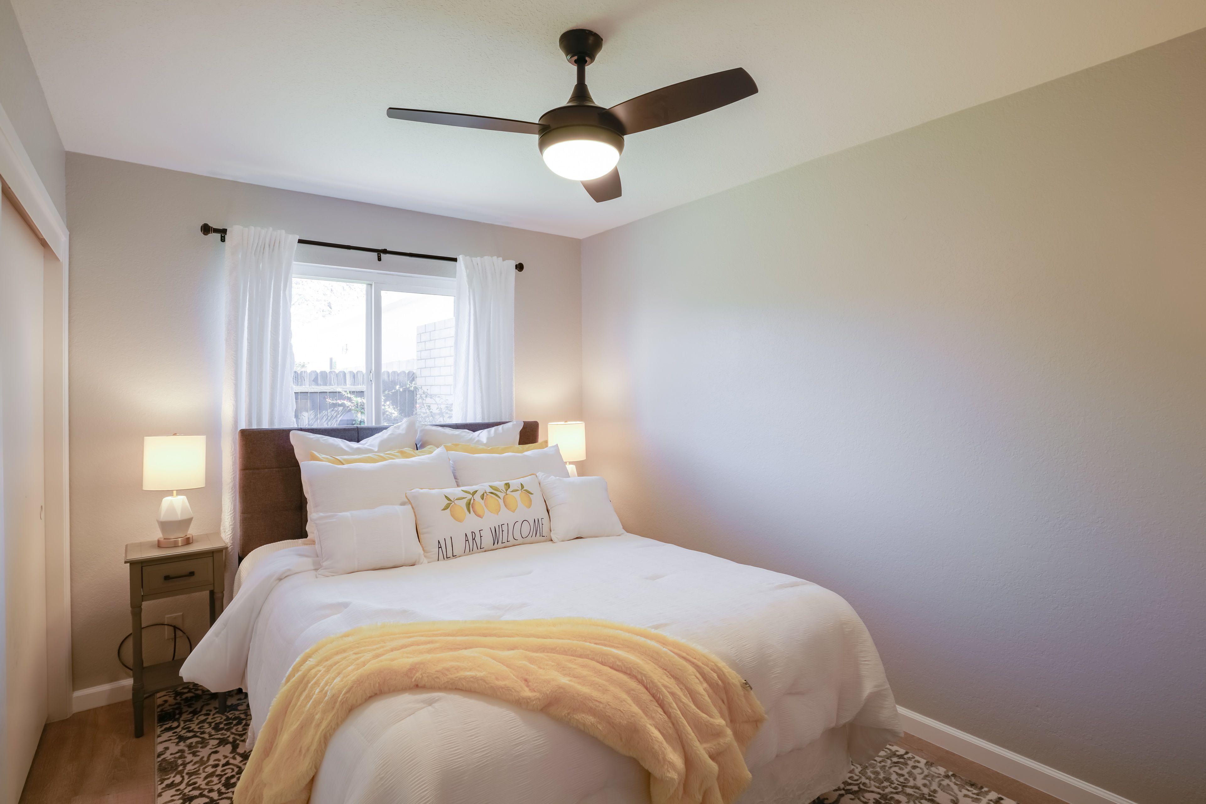 Bedroom 3 | Queen Bed | Laptop Workspace