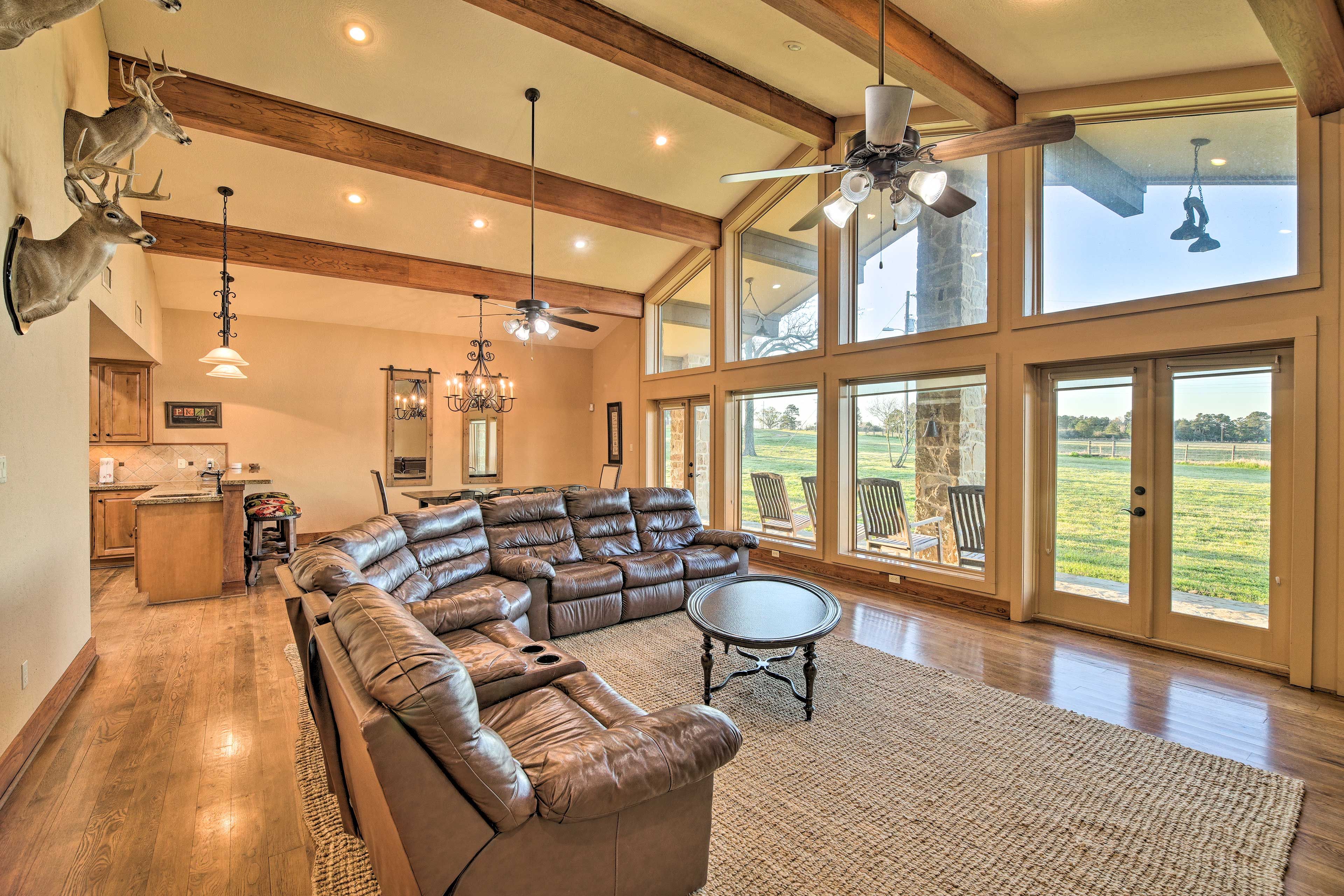 Living Room | Central A/C