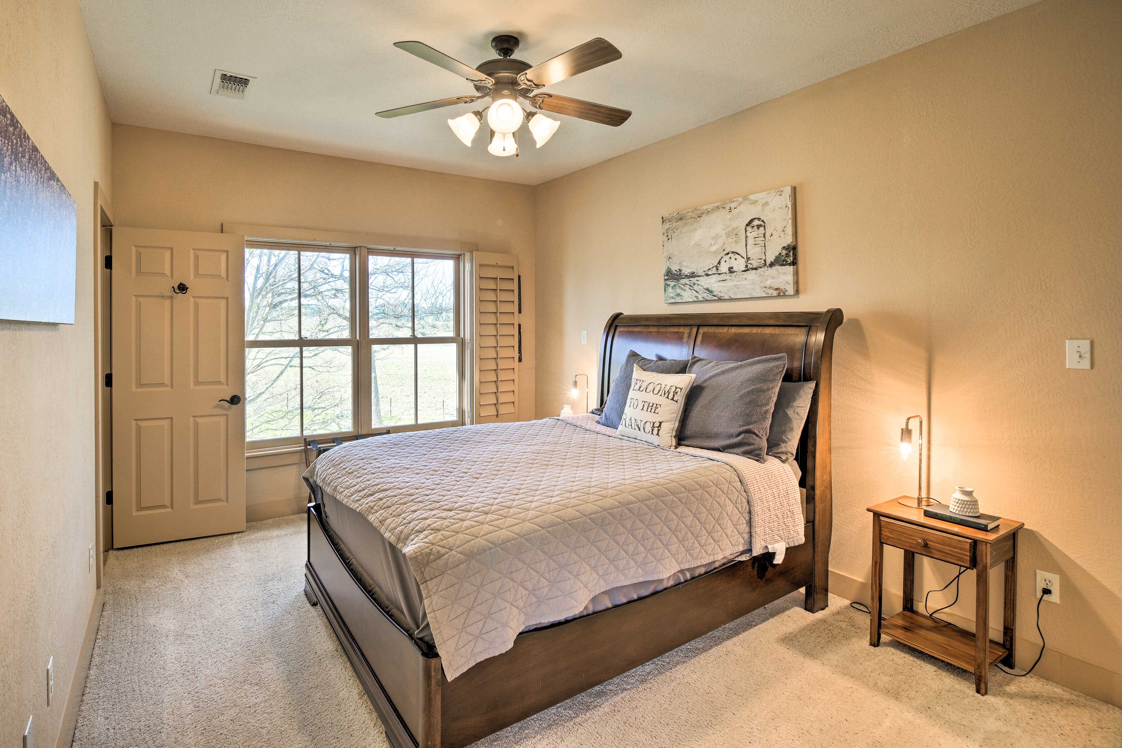 Bedroom 4 | 2nd Floor | Queen Bed