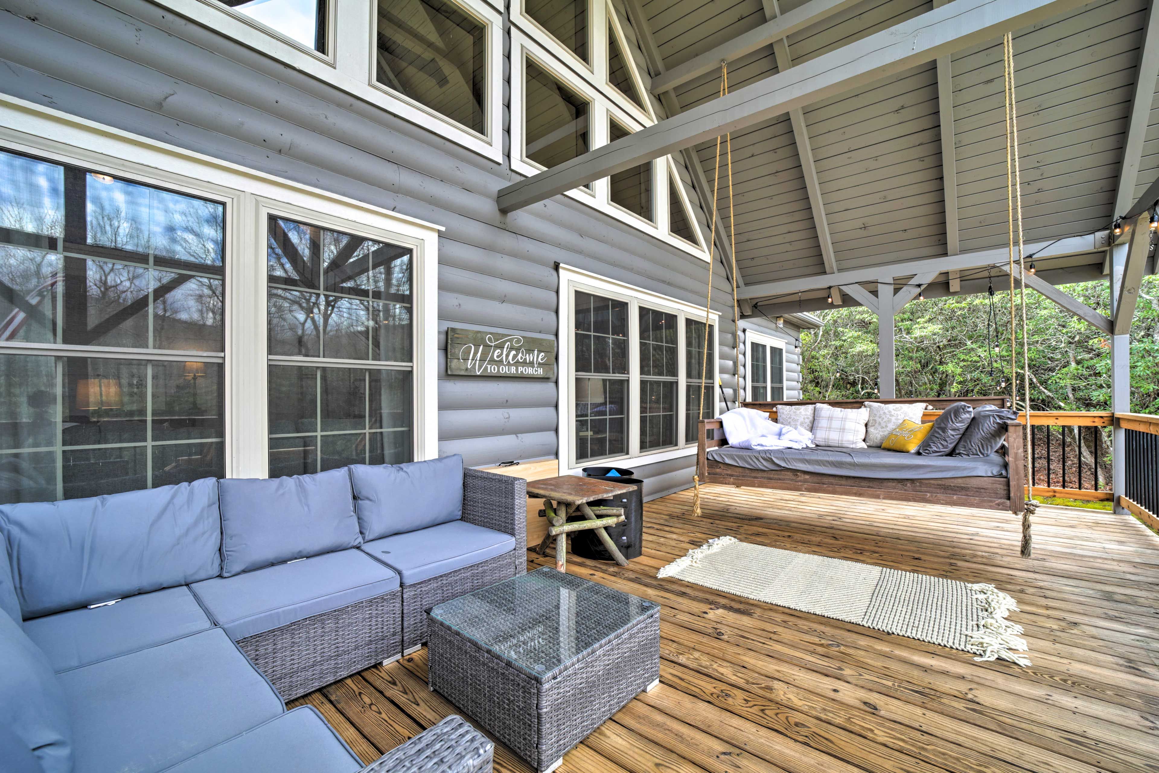 House Exterior | Furnished Deck