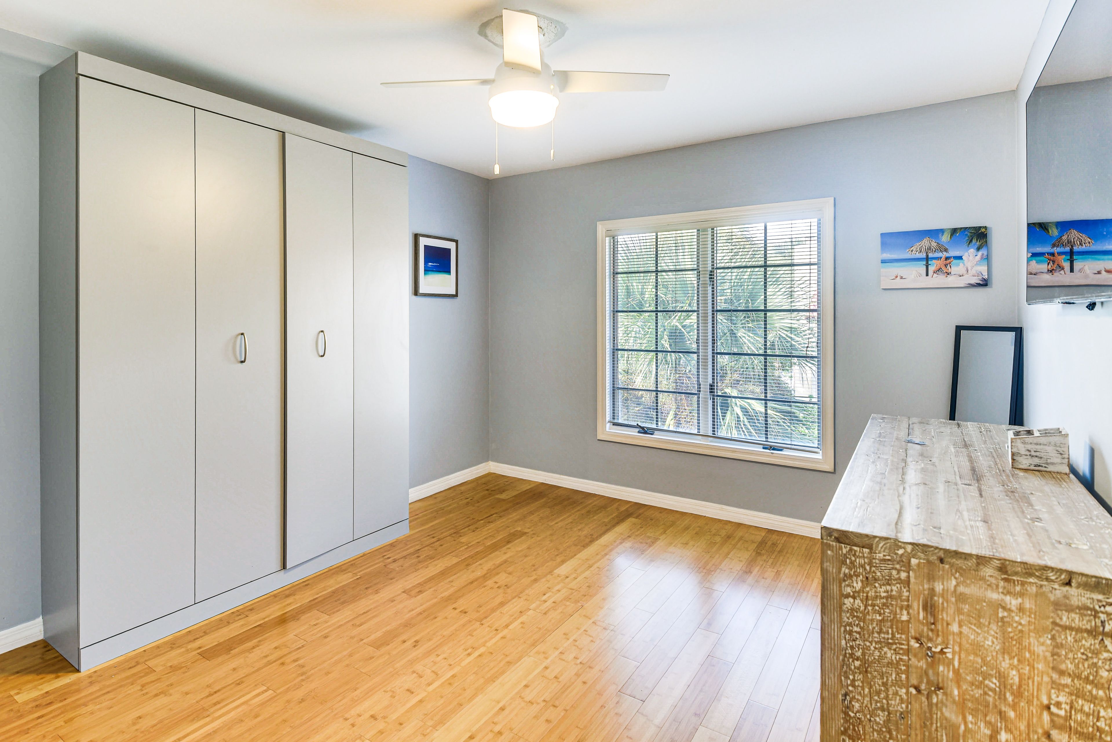 Bedroom 2 | 2nd Floor | Queen Murphy Bed