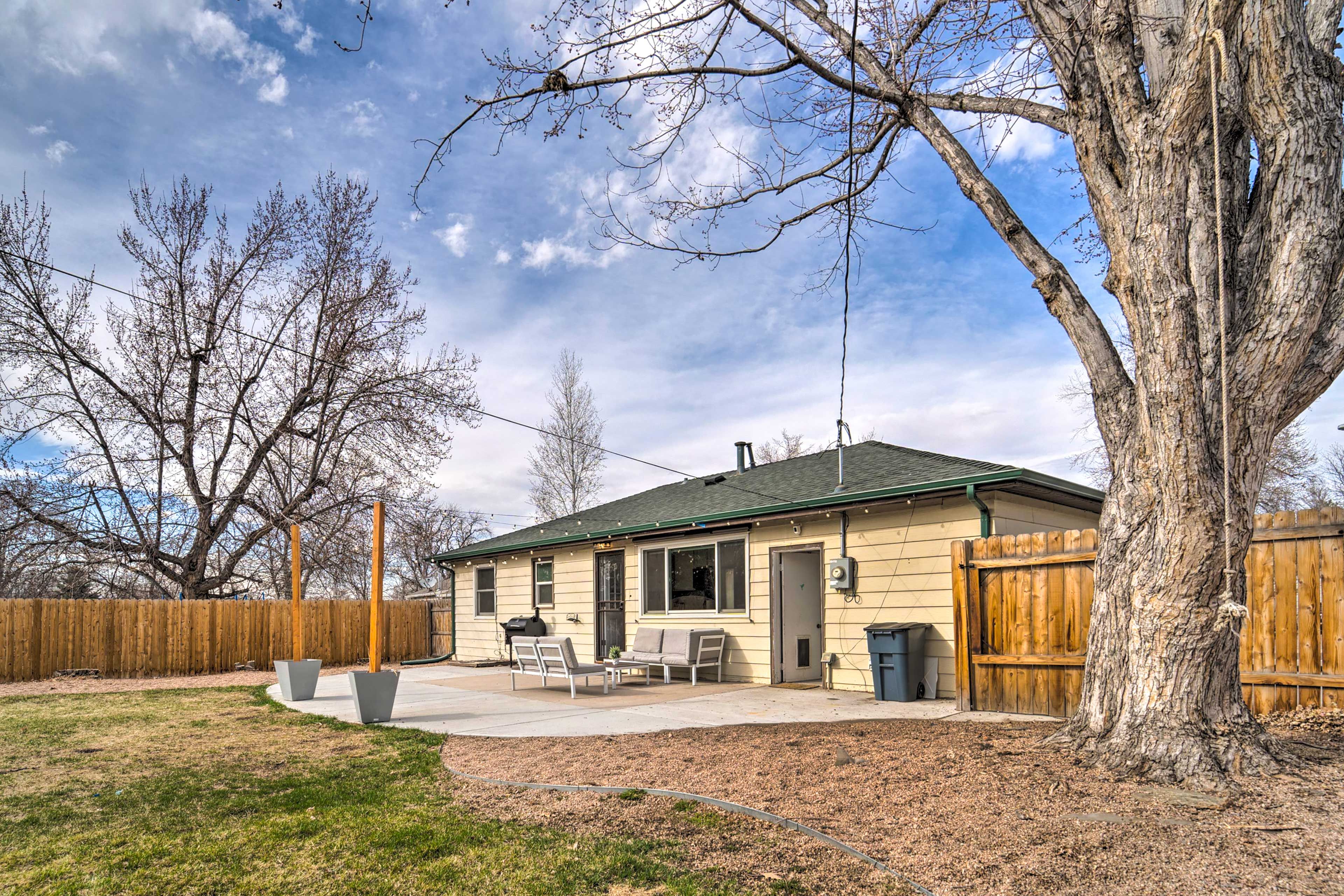 Fenced-In Yard | Pet Friendly w/ Fee