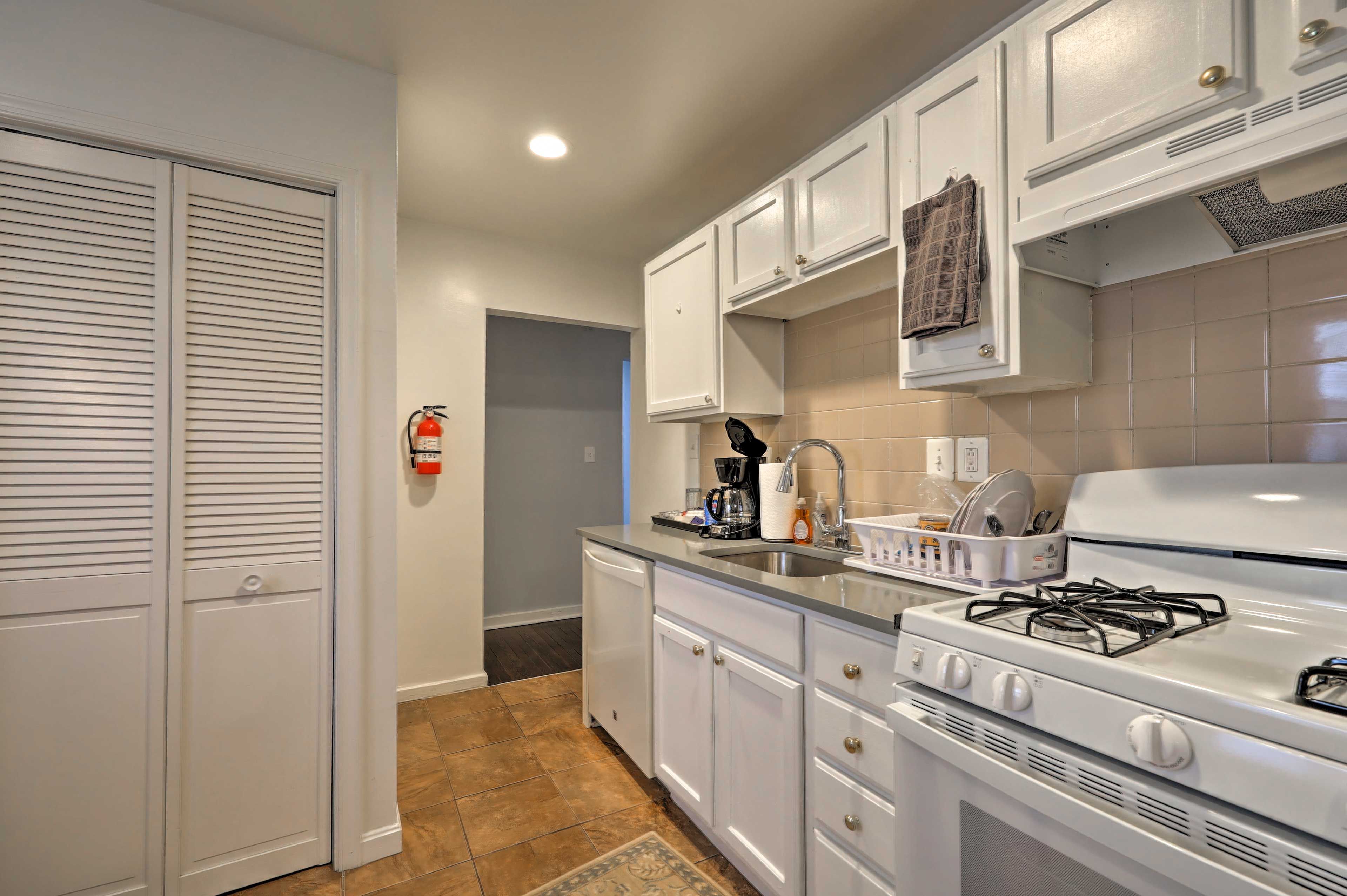 Kitchen | Dishwasher