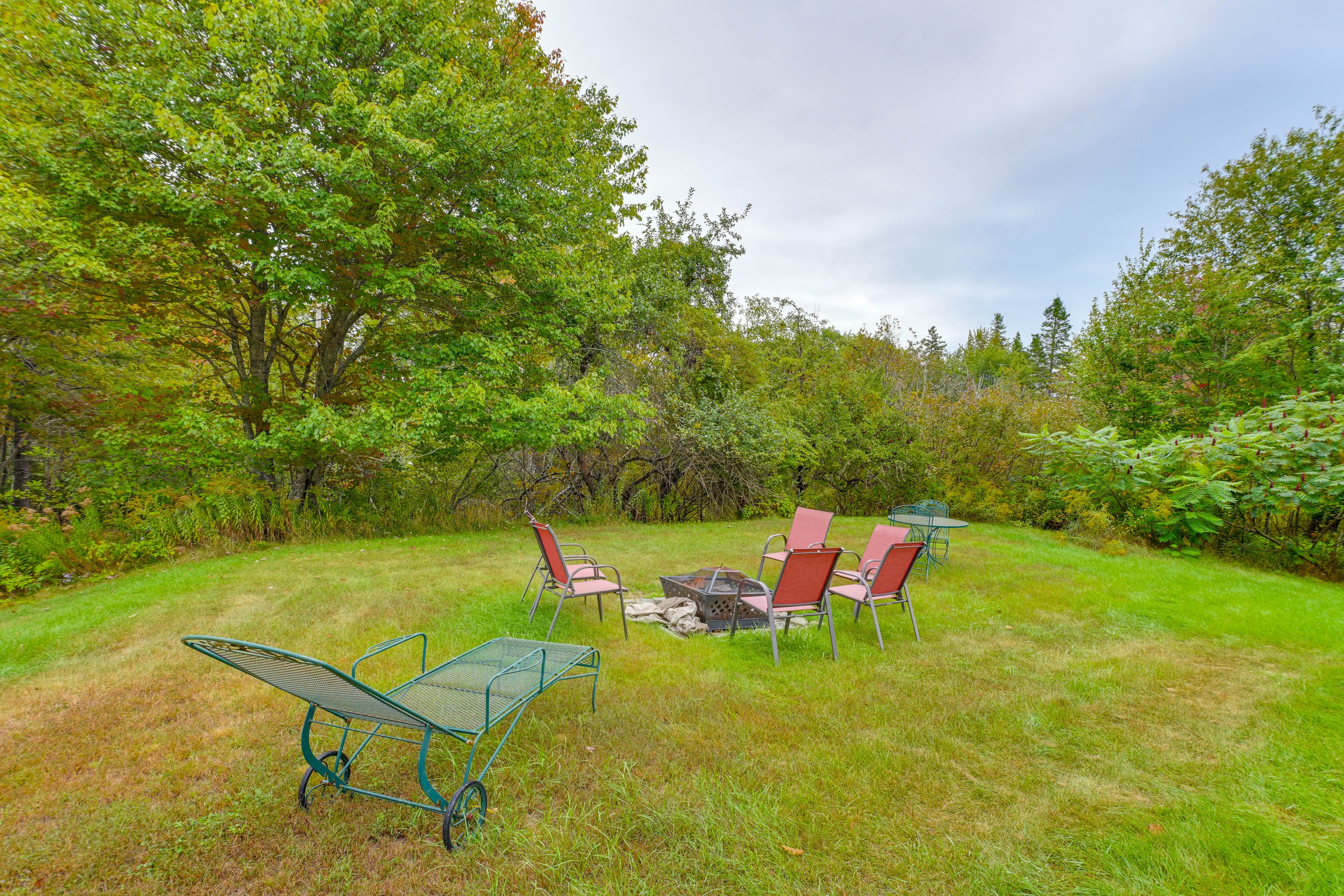 Backyard | Fire Pit