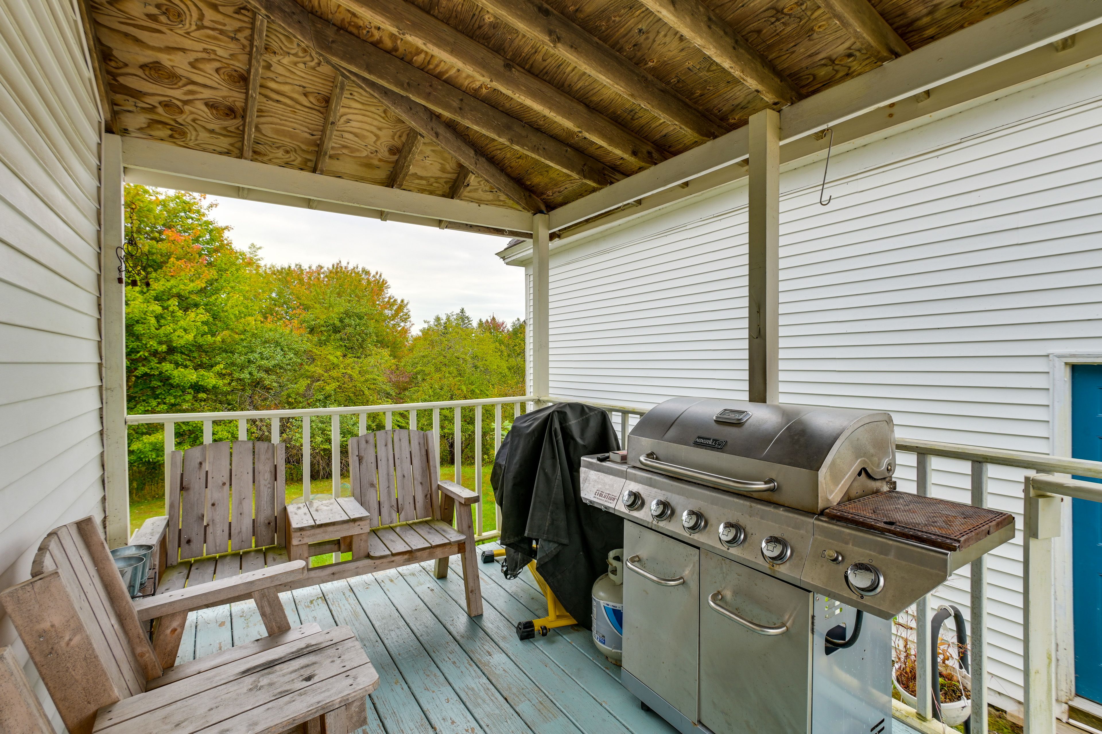 Private Deck | Gas Grill