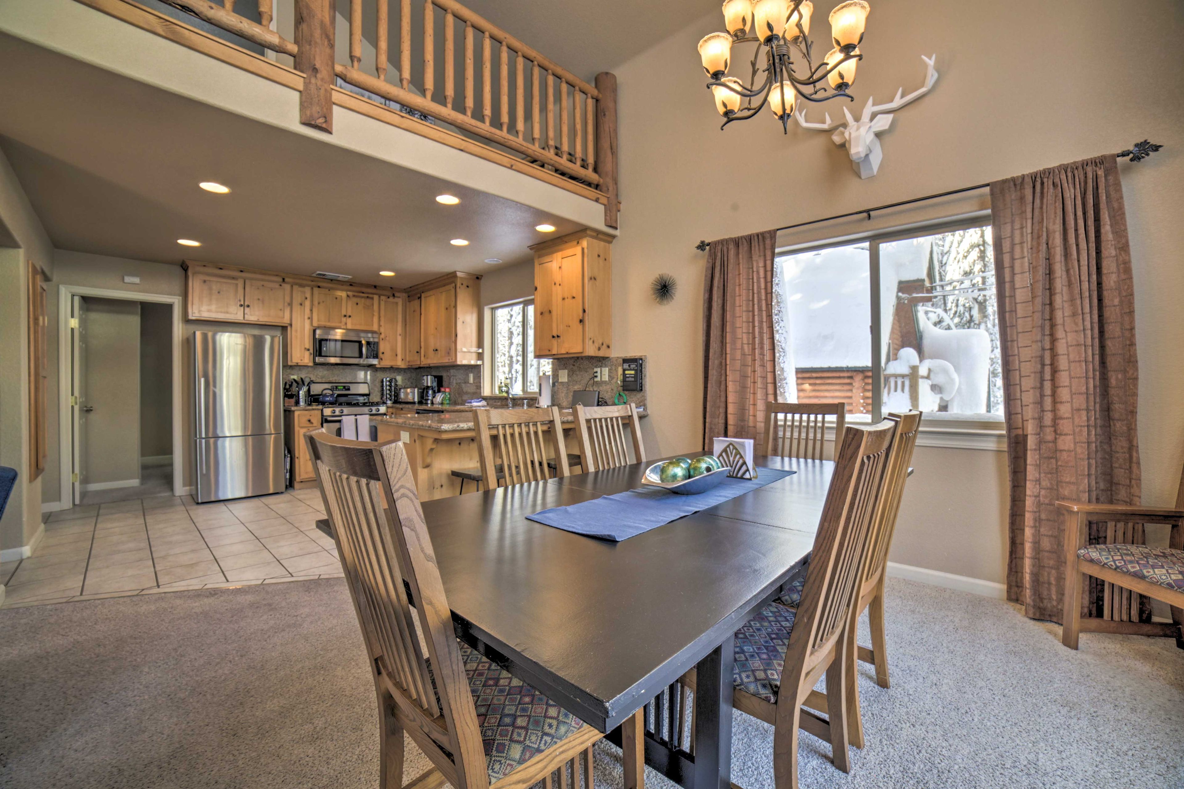 Dining Area | Dishware & Flatware | High Chair | Children's Dishware & Utensils