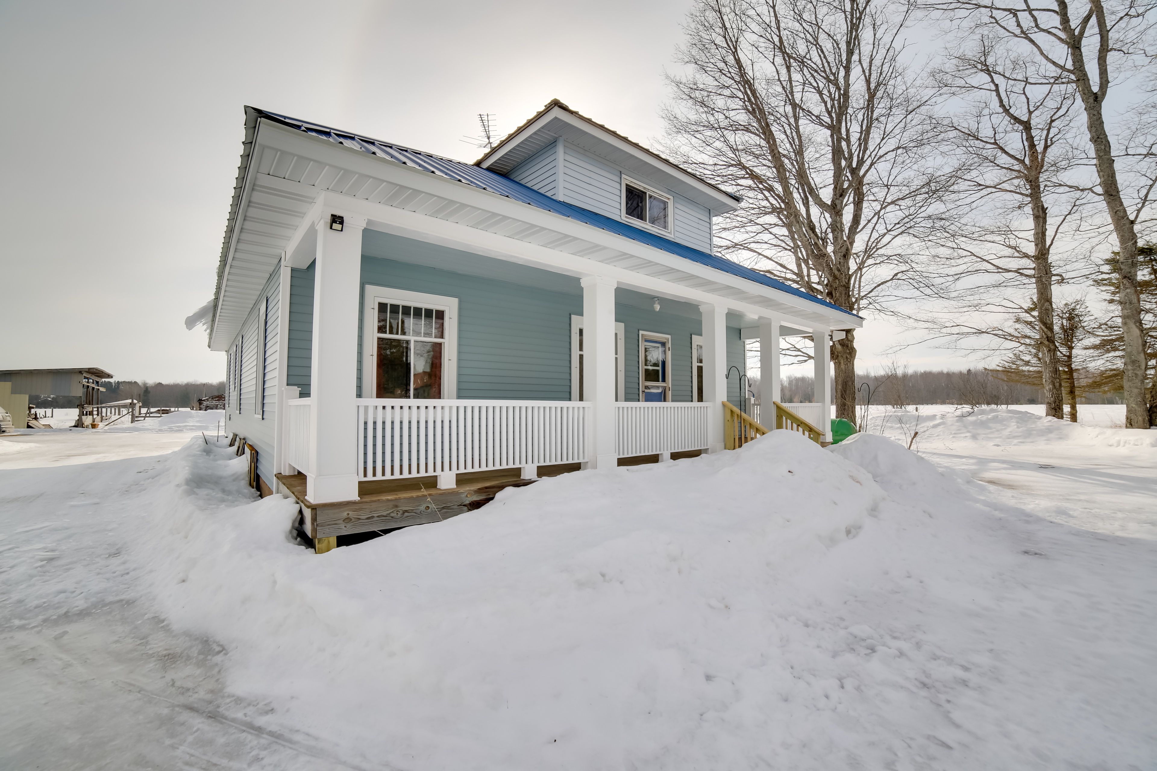 Parking | Driveway (3 Vehicles)