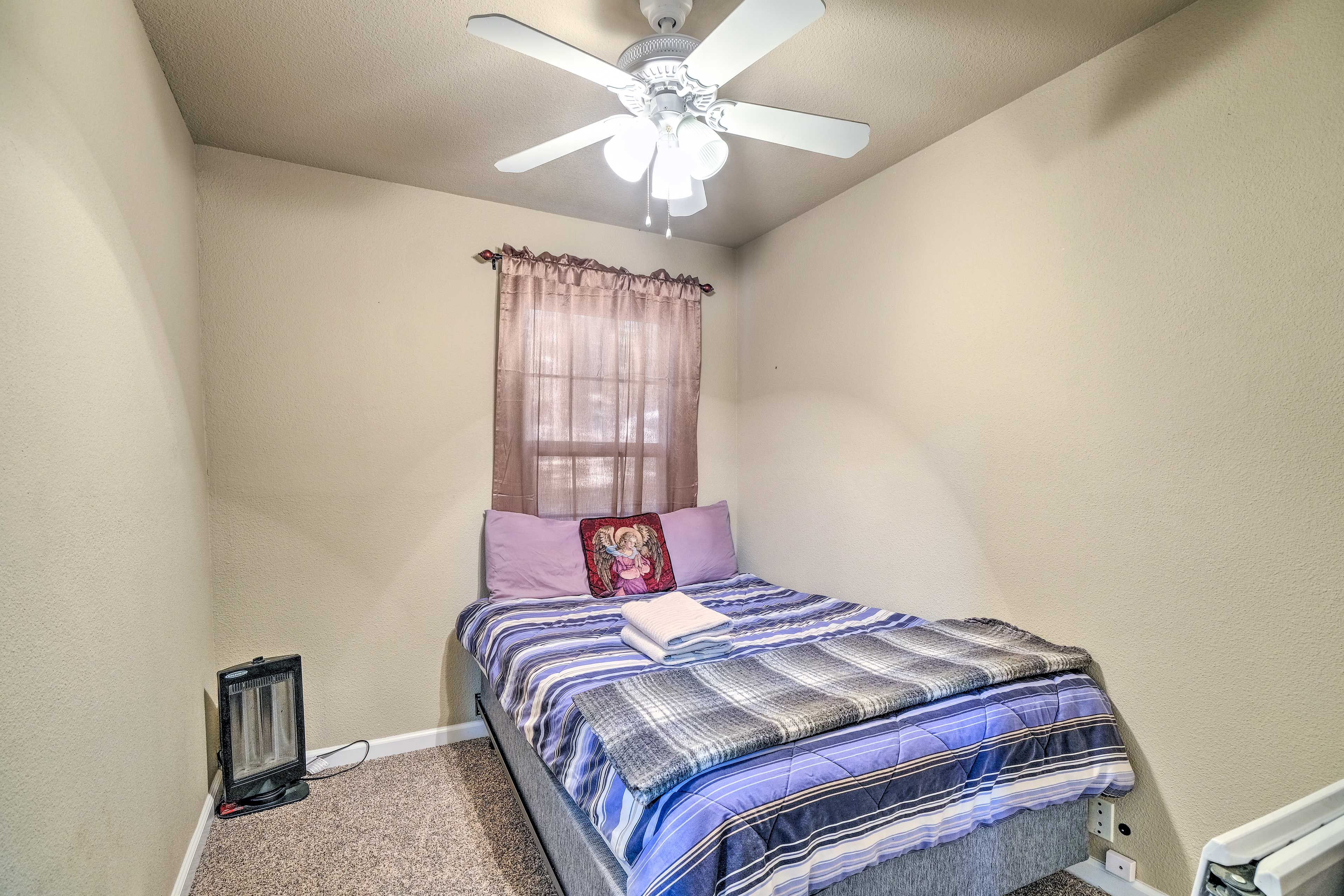 Bedroom 3 | Twin Bed