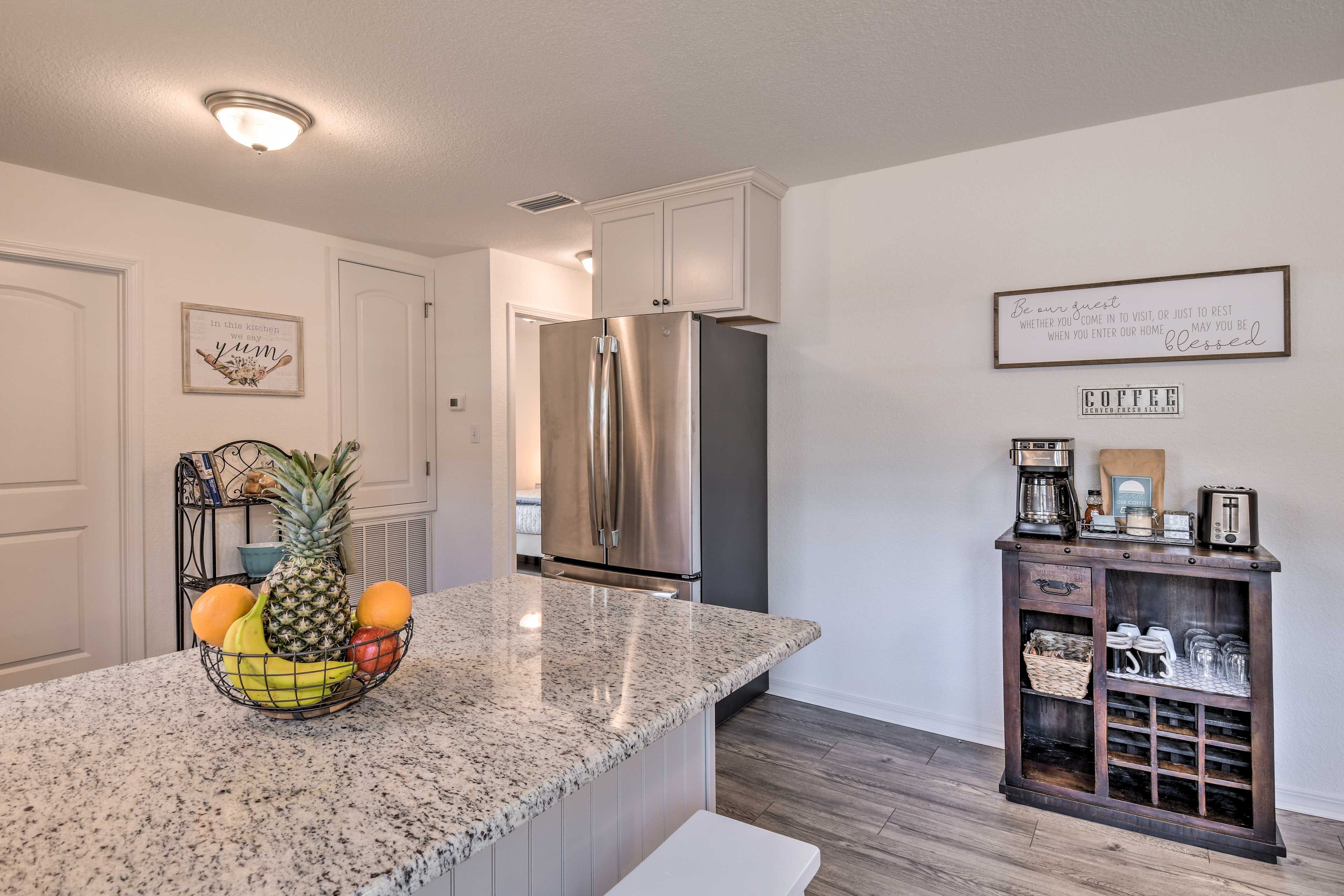 Kitchen | Complimentary Spices | Toddler Dishware