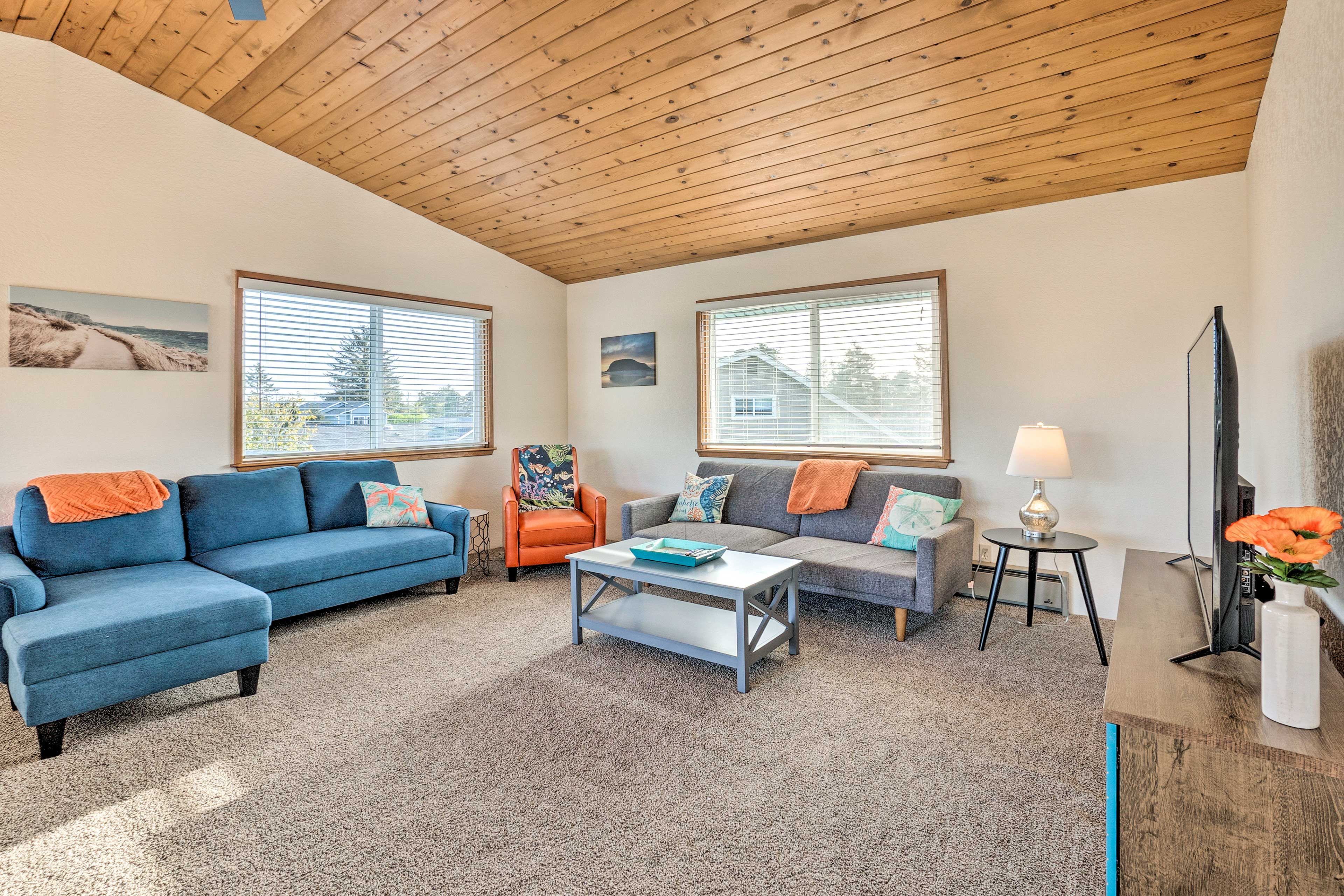 Great Room | 2nd Floor | Full Futon