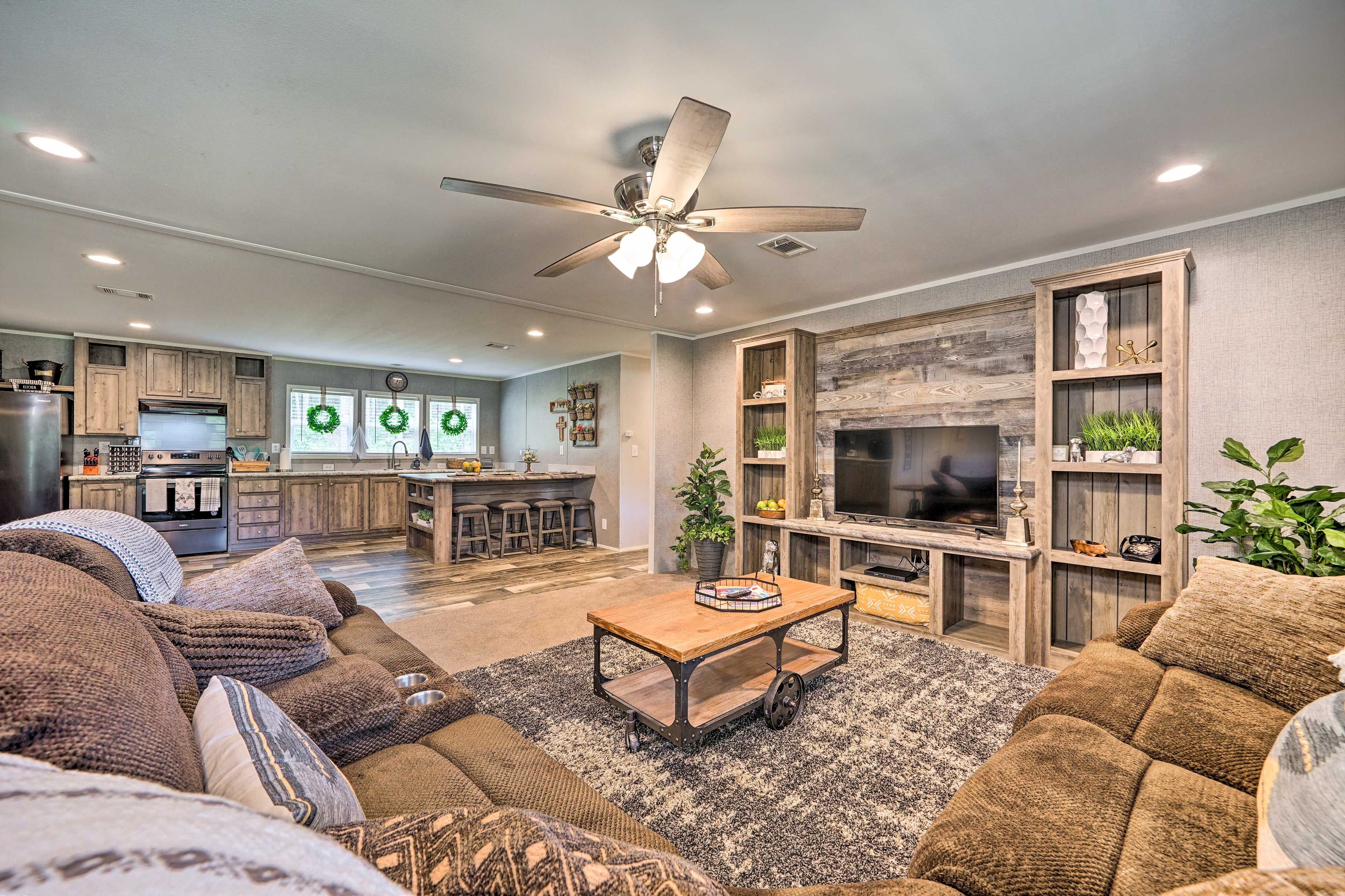 Tuskahoma Vacation Rental | 3BR | 2BA | 1,550 Sq Ft | Stairs Required to Access