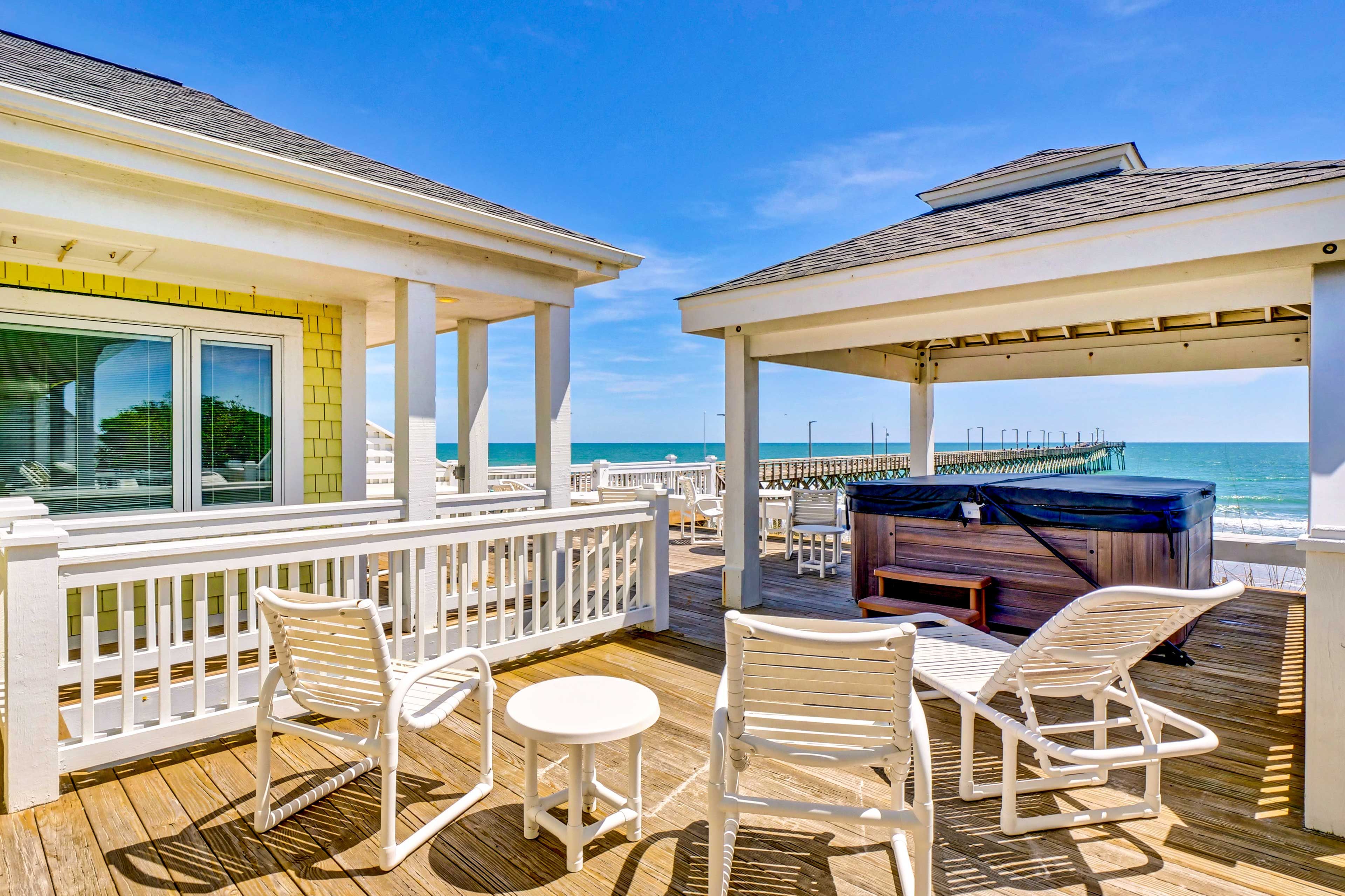 Furnished Deck