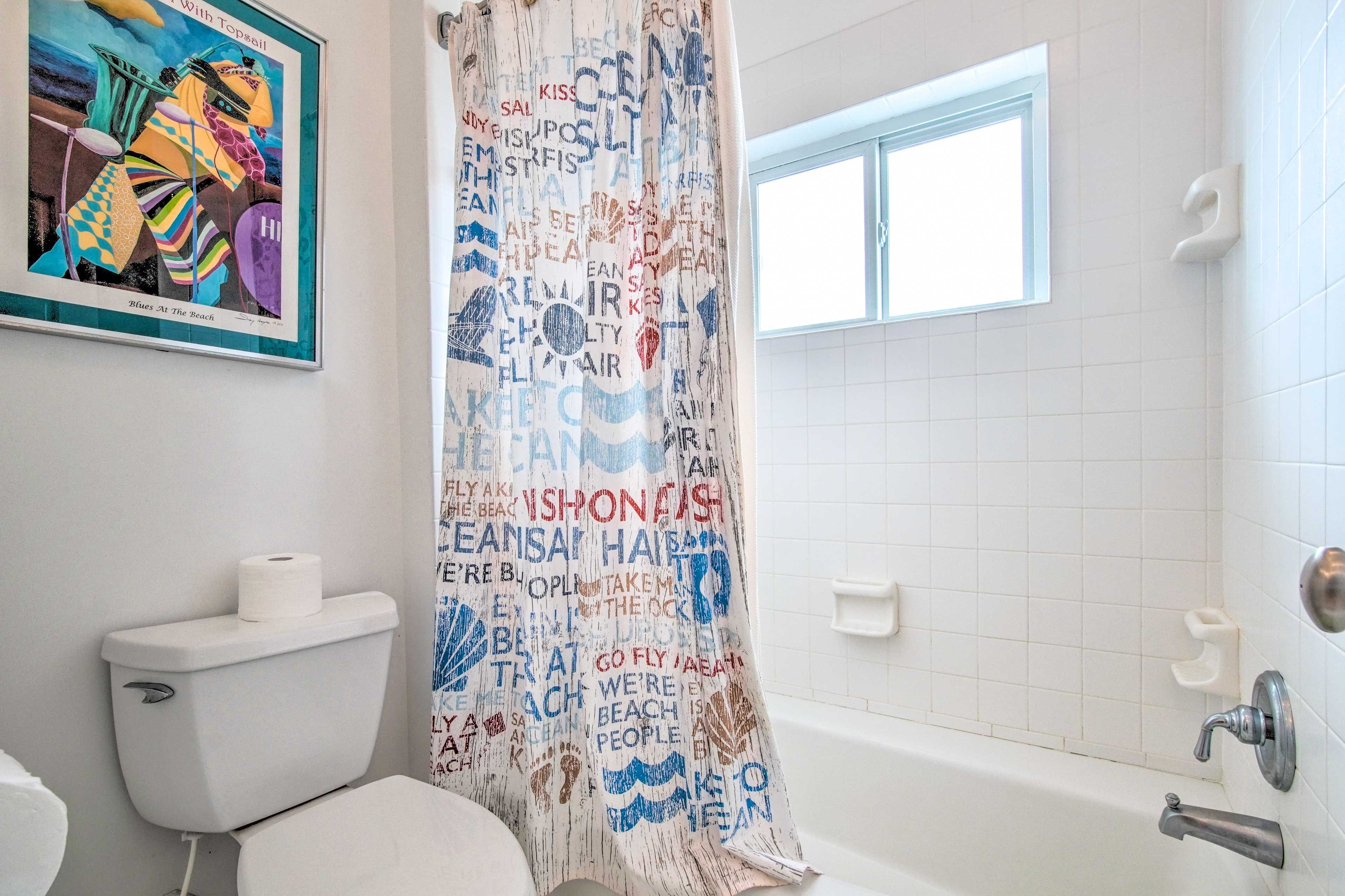 Bathroom | Towels Provided