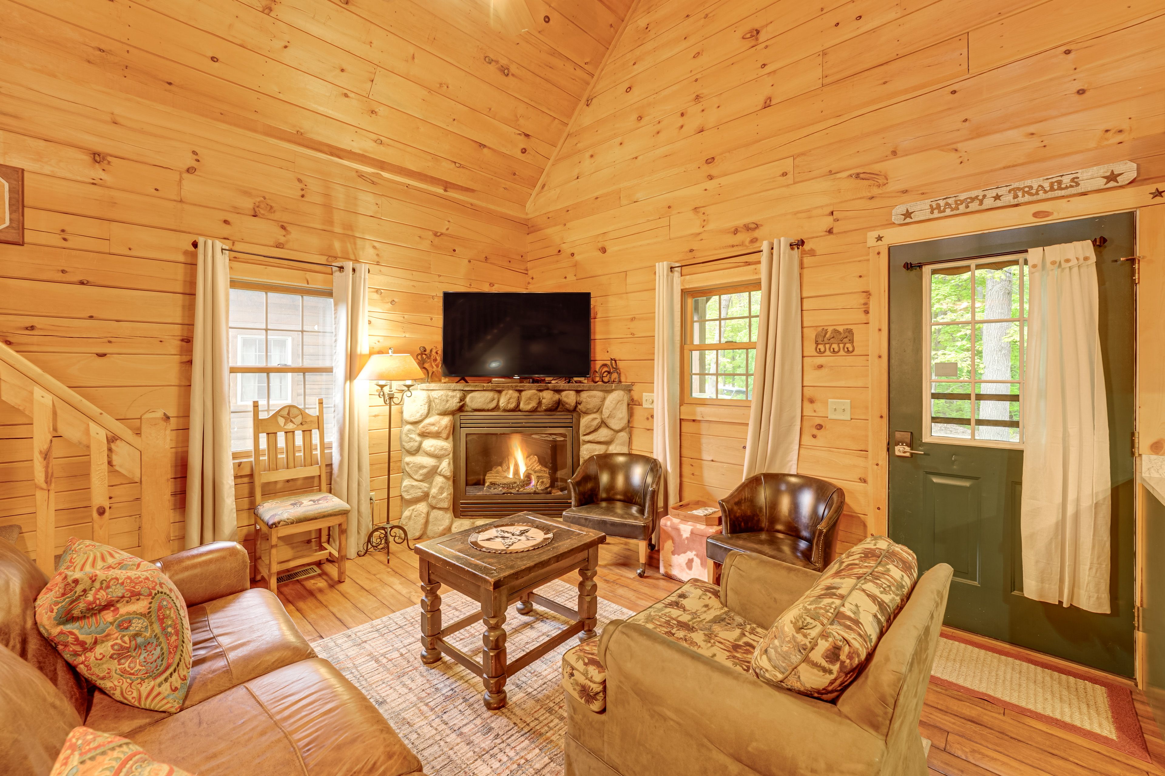 Rothbury Vacation Rental | 2BR | 2BA | Stairs Required | 1,200 Sq Ft