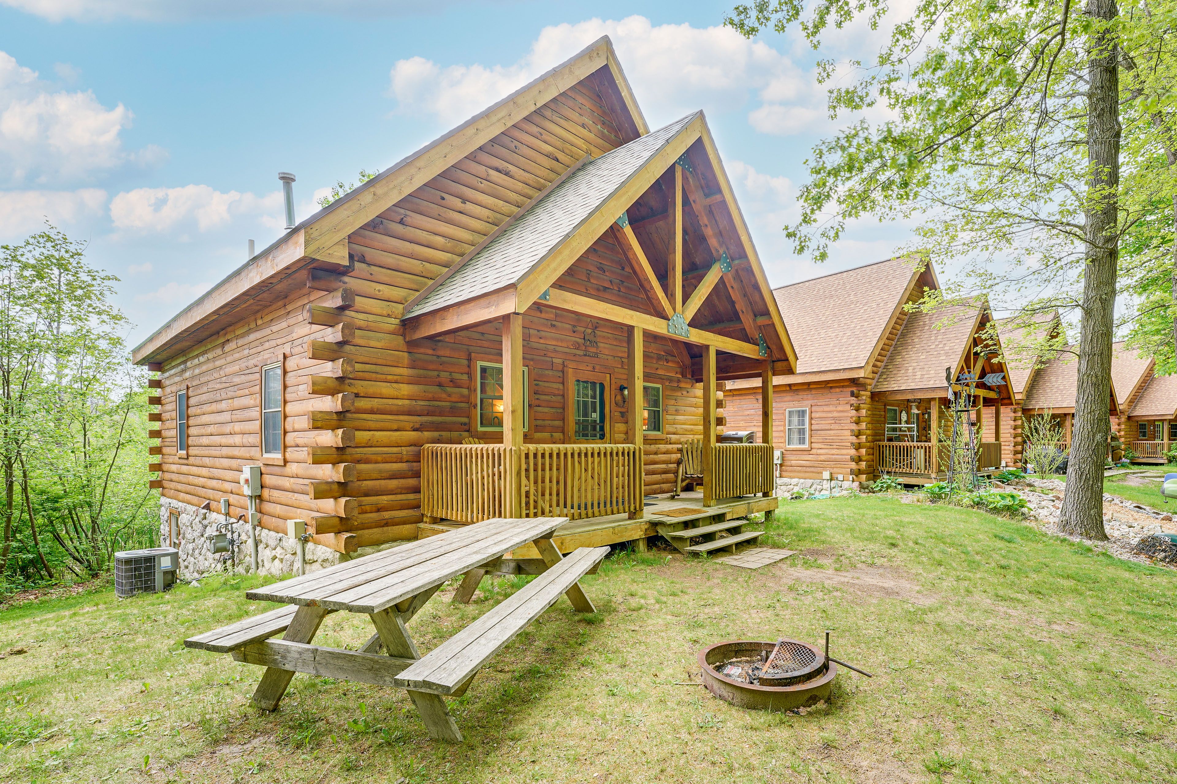 Exterior | Fire Pit | Community Amenities Available w/ Fee