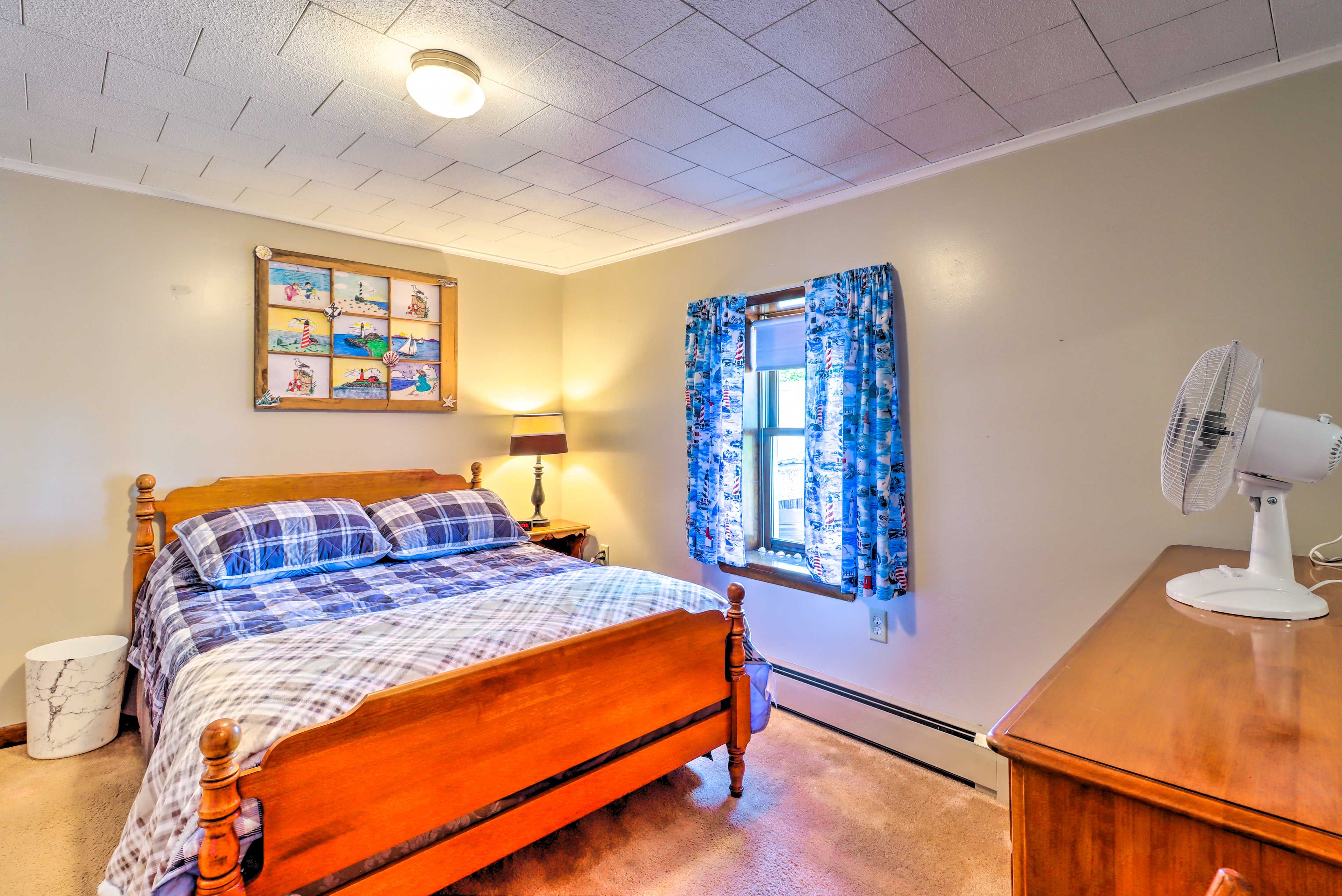 Bedroom 3 | 2nd Floor | Full Bed | Crib