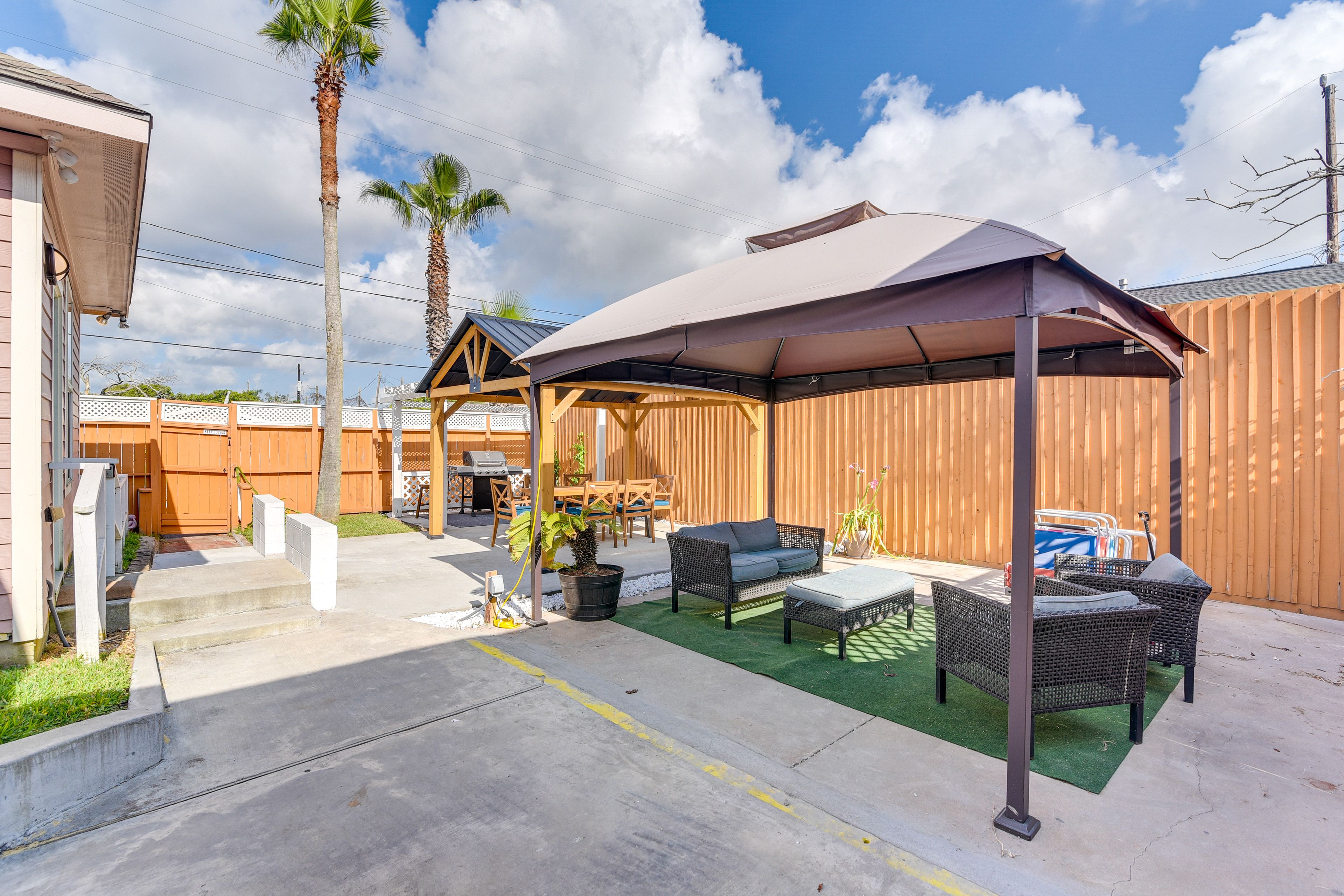 Private Yard | Furnished Patio | Gas Grill