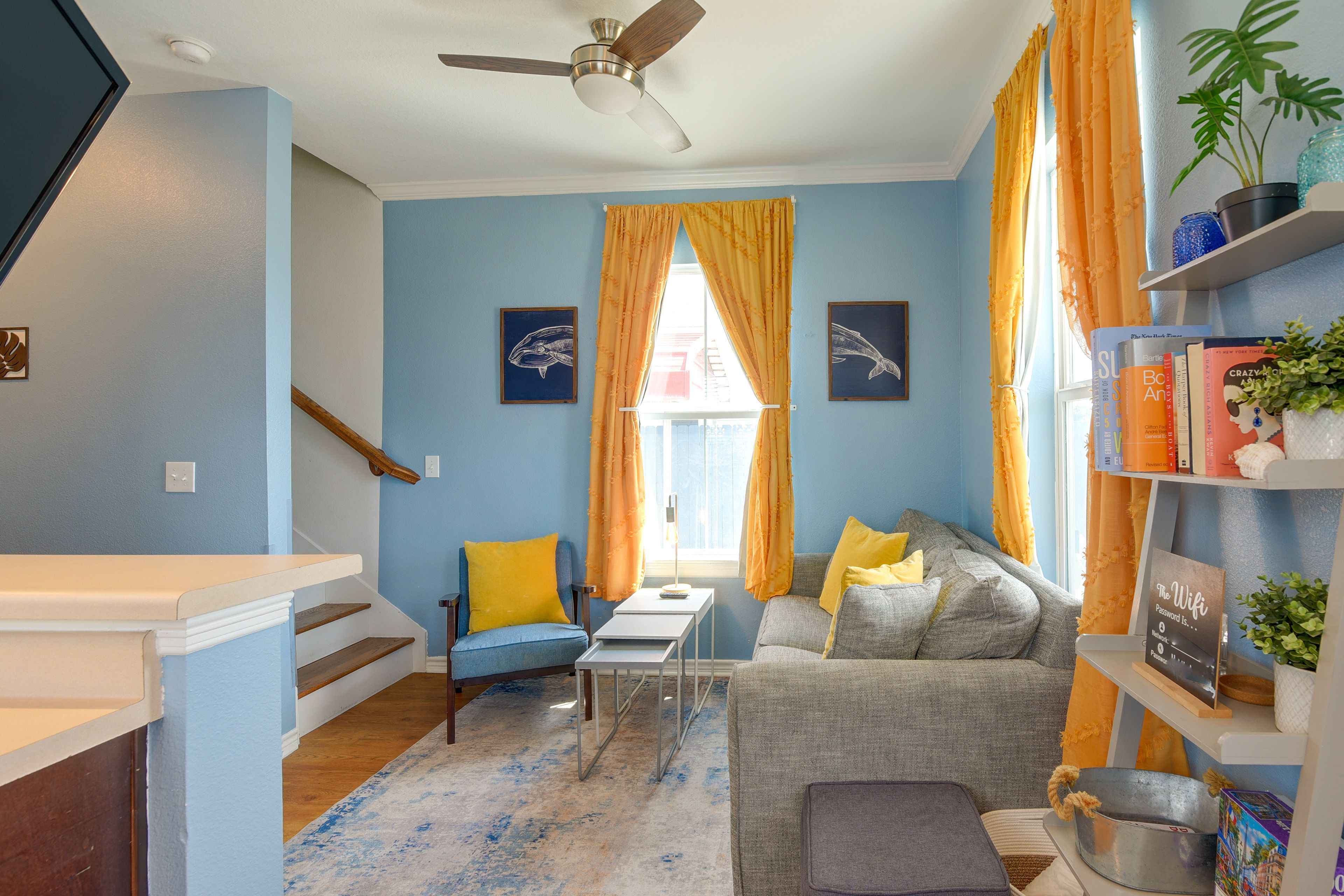 Living Room | Queen Sleeper Sofa